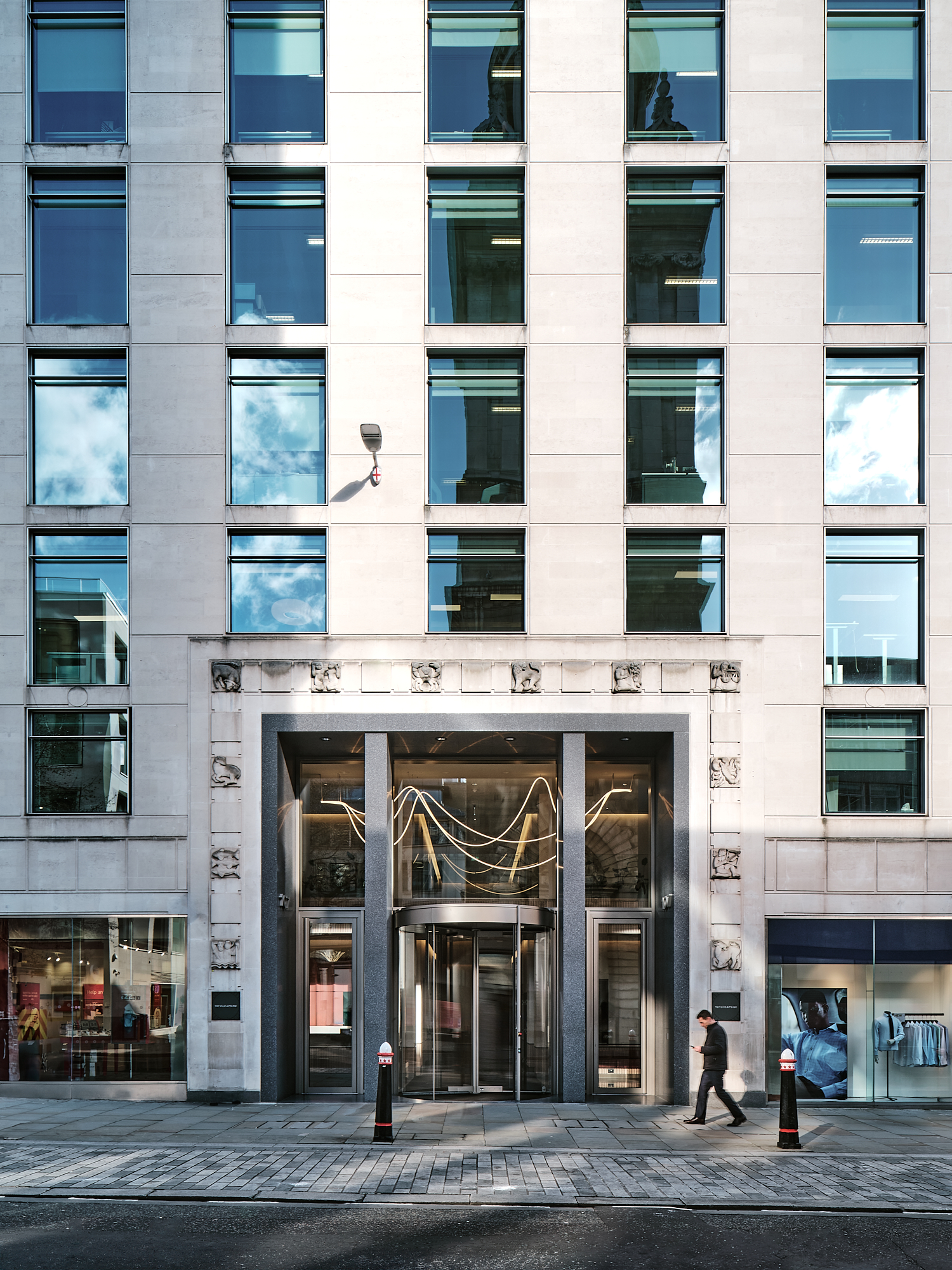 107 Cheapside photo 1