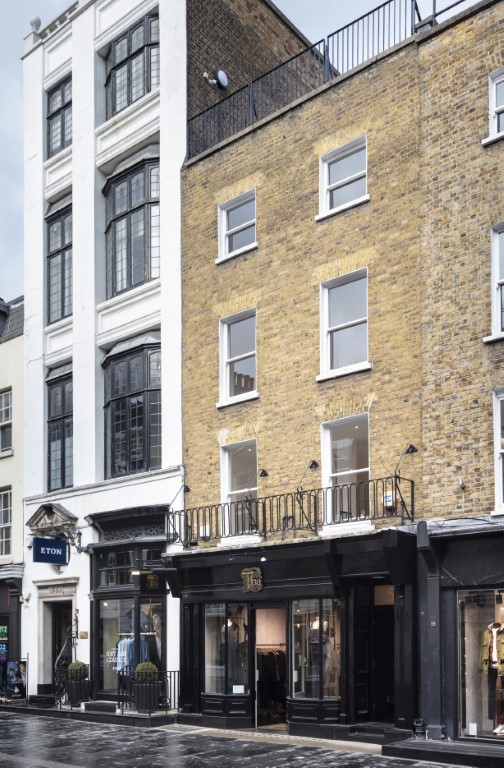 54 South Molton Street photo 1