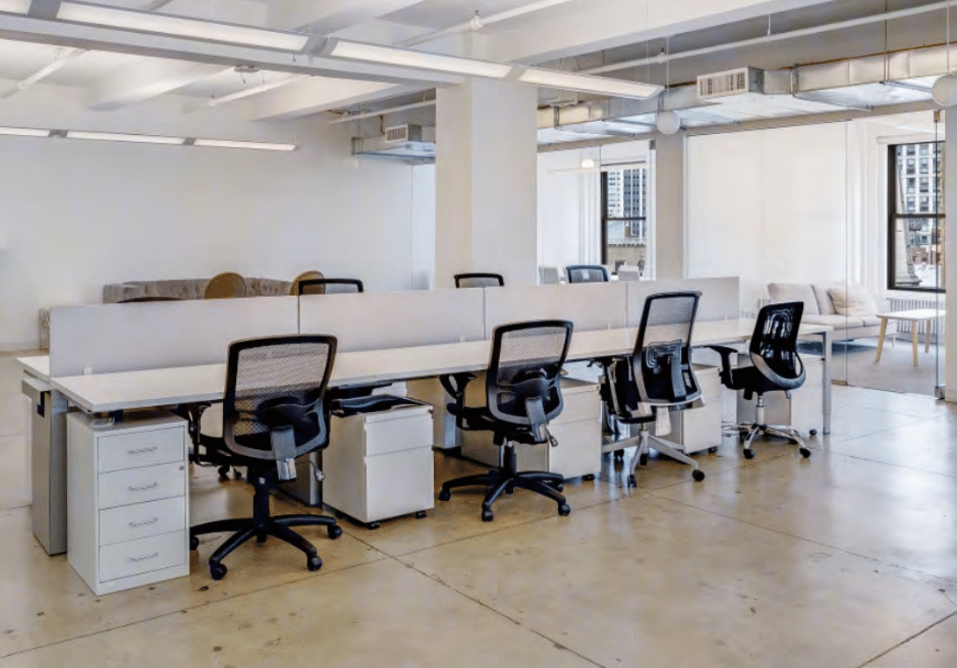 245 Fifth Avenue photo 3