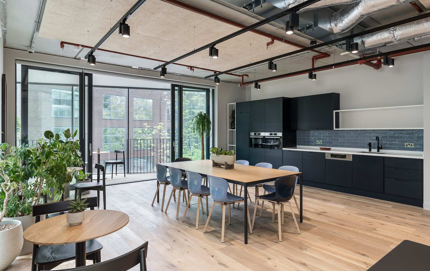 251 Southwark Bridge Road photo 2