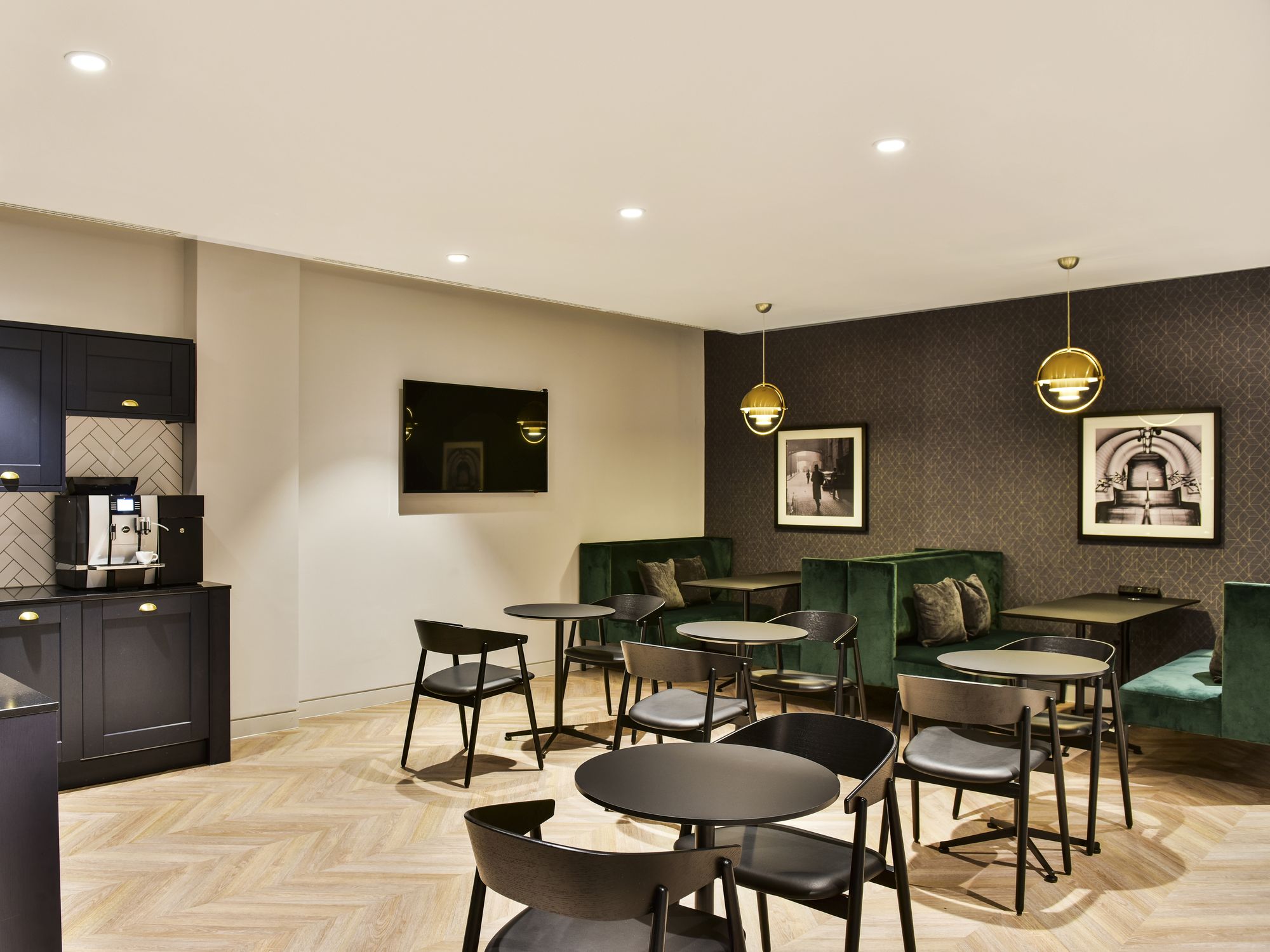 288 Bishopsgate photo 7