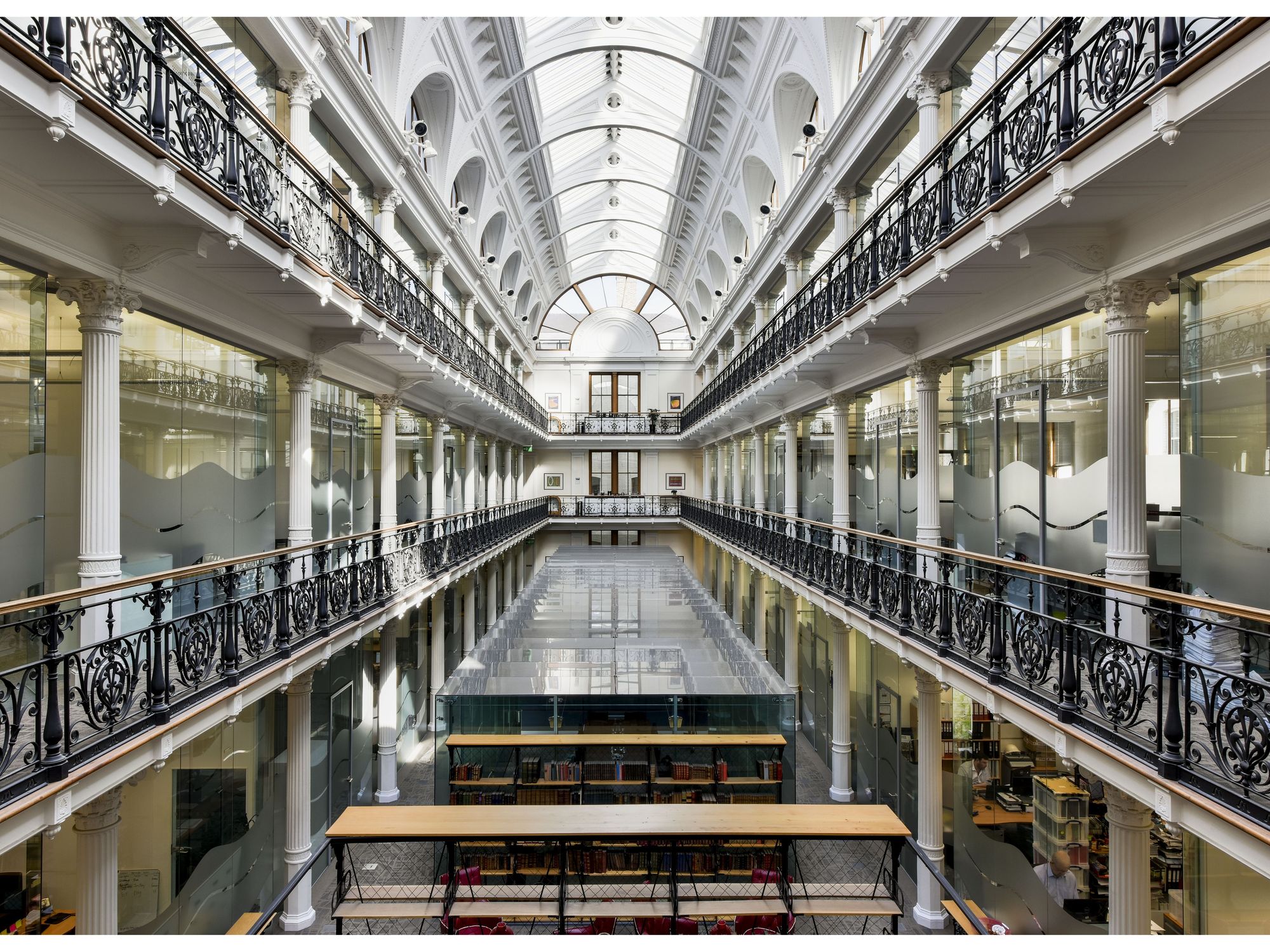 Central Court photo 8