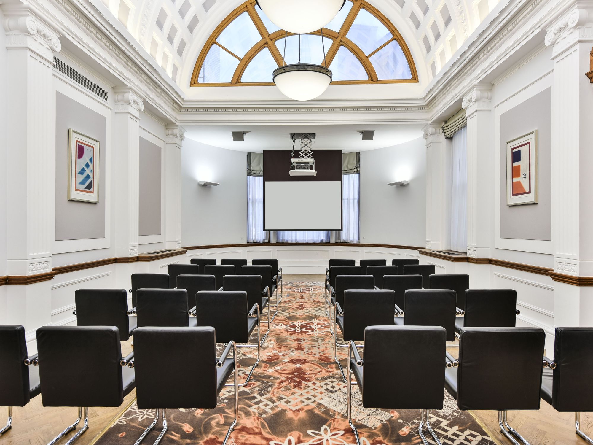 Central Court photo 7