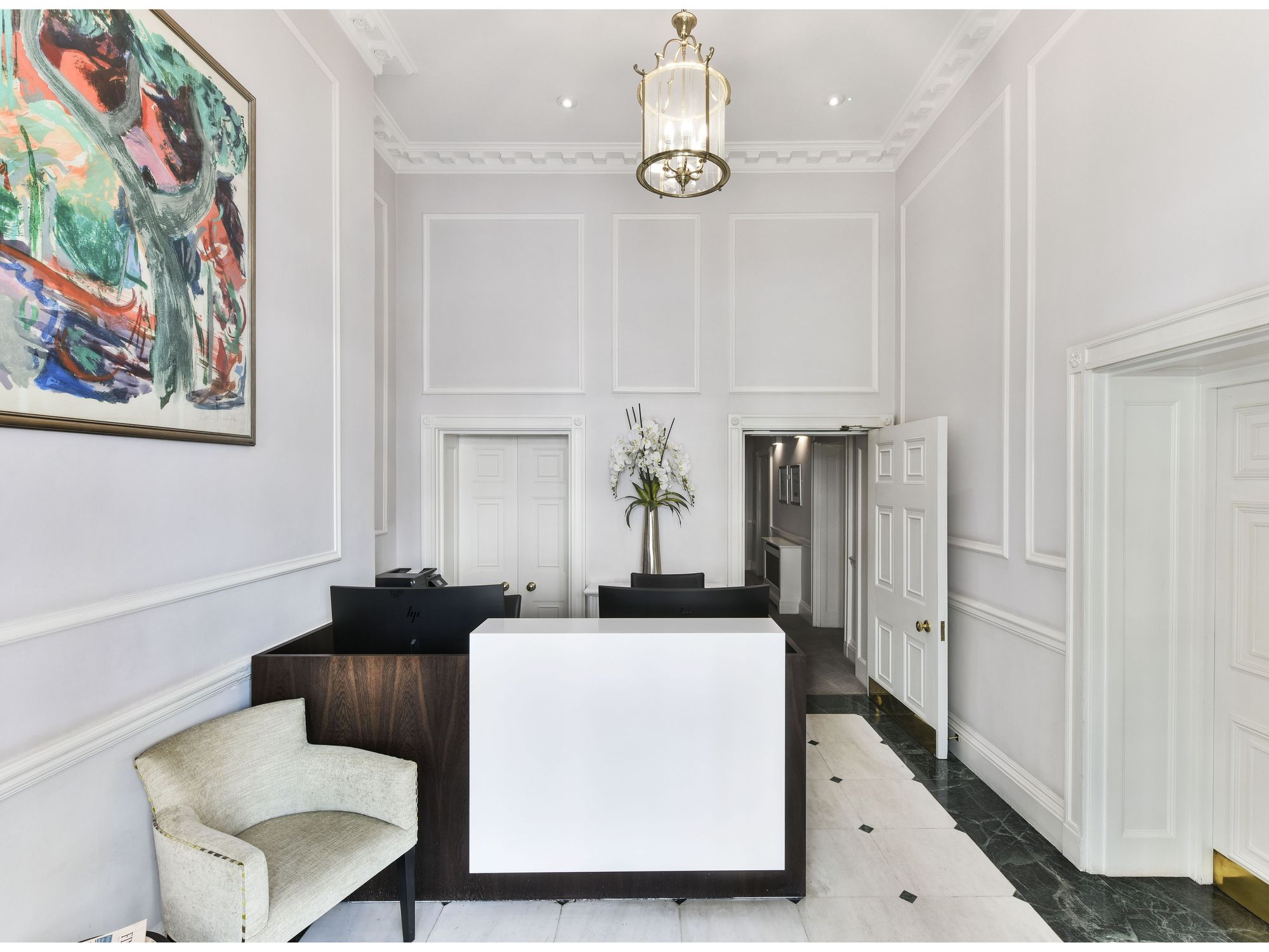 32 Curzon Street photo 6