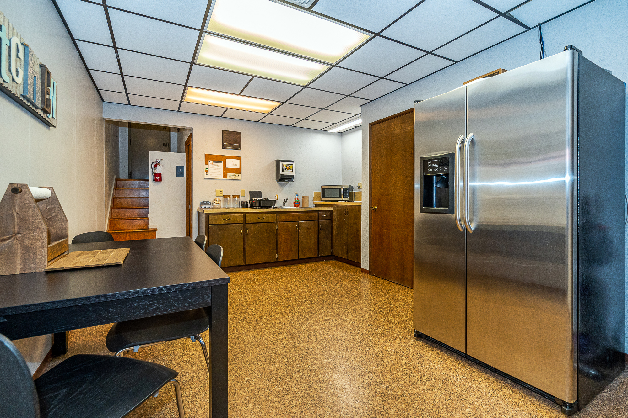 478 North Market Boulevard photo 3