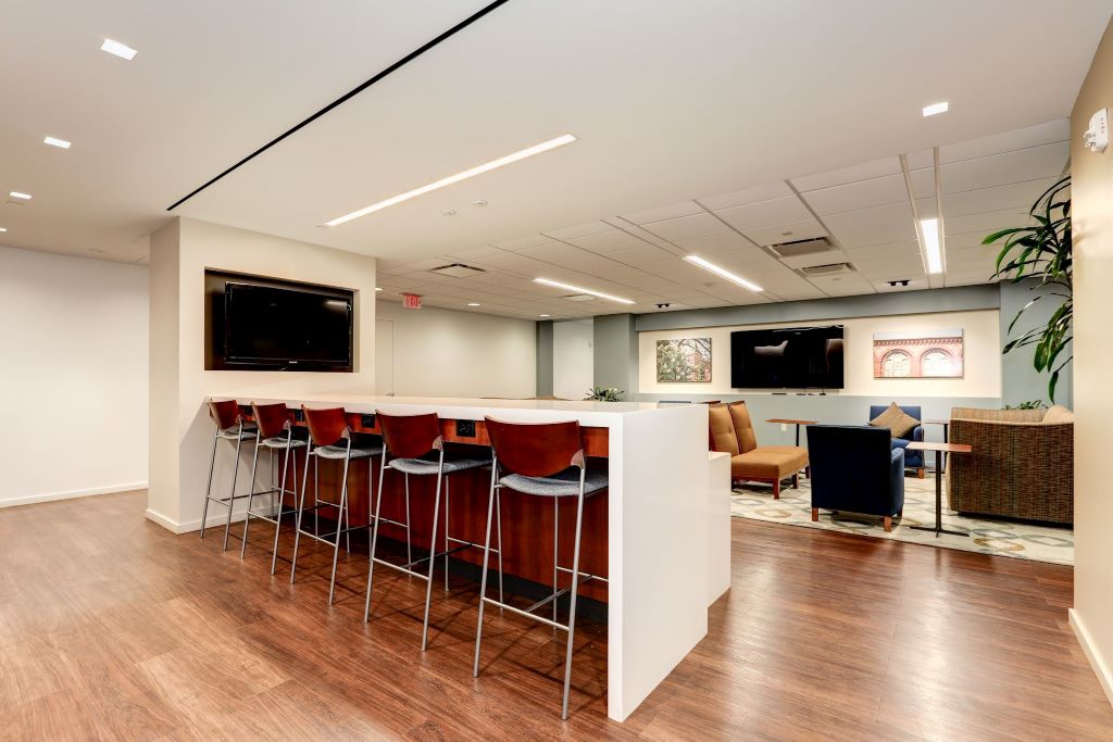 Carr Workplaces 1701 Pennsylvania Avenue photo 3