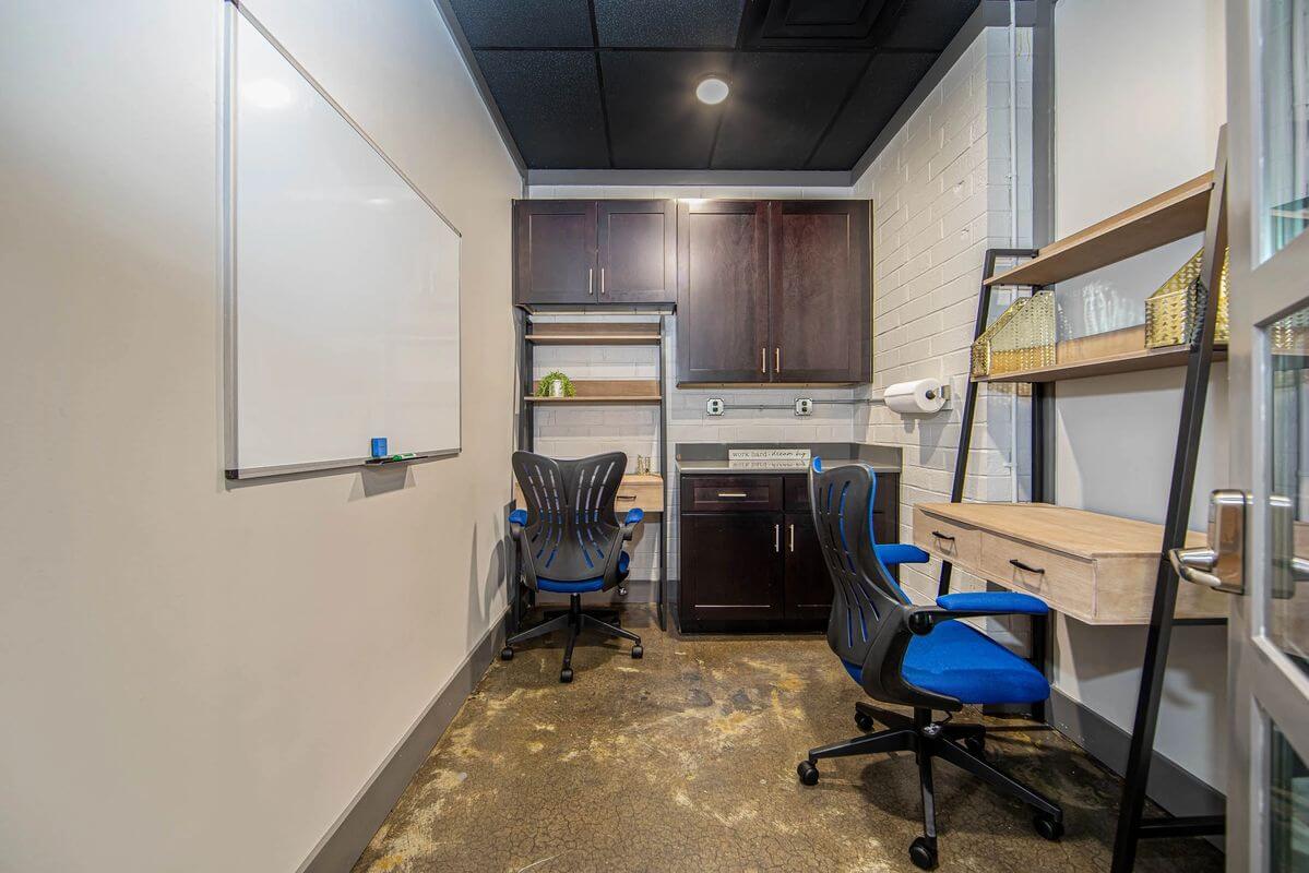 2501 A Bragg Blvd photo 5
