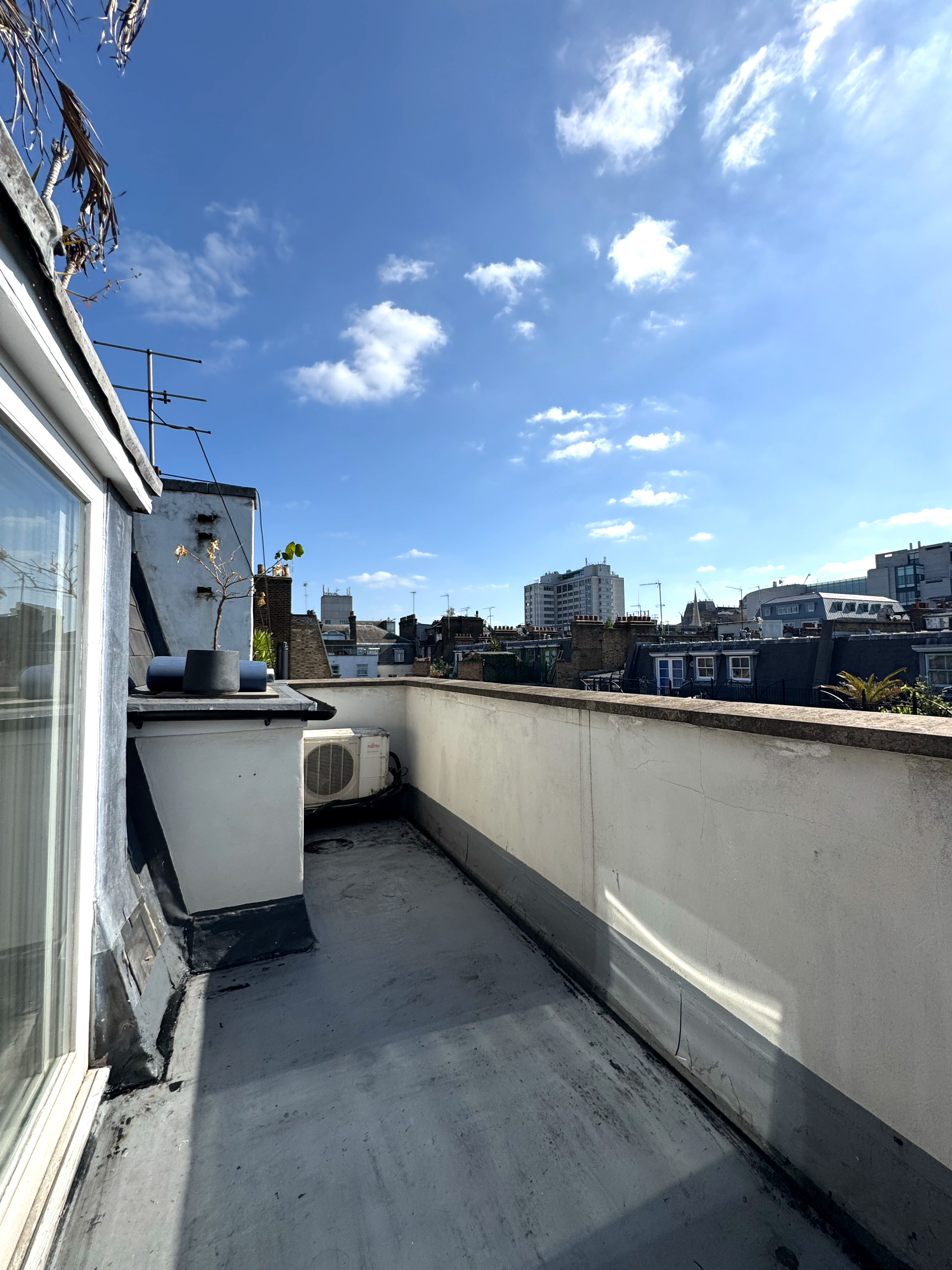 91 Great Titchfield Street photo 2