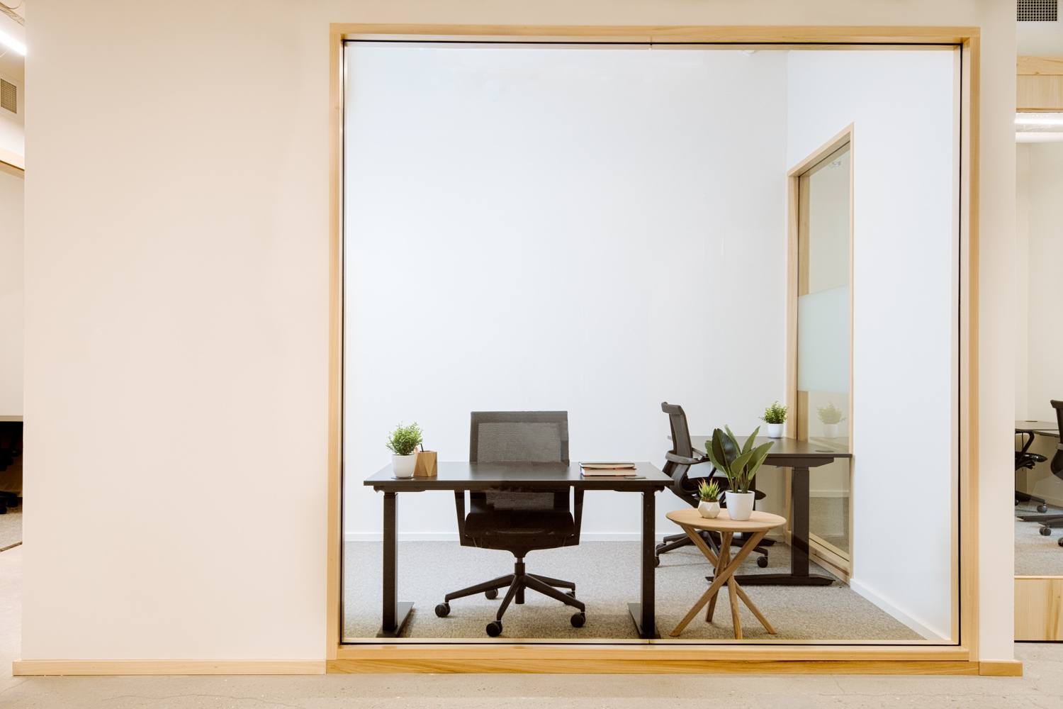 Centrl Office - Sacramento Downtown photo 2