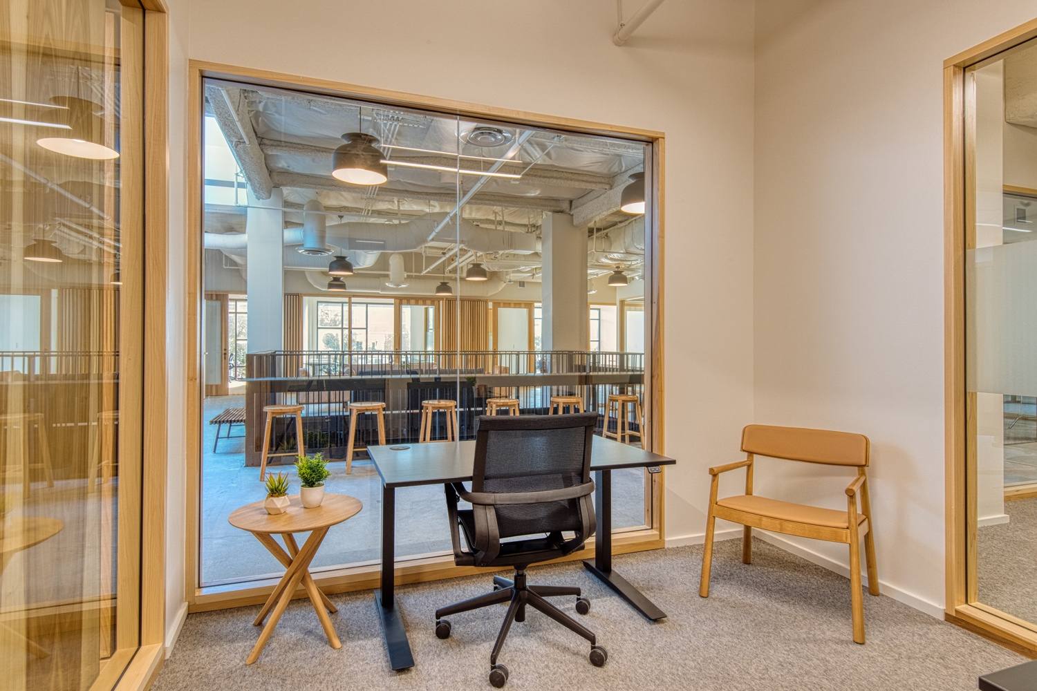 Centrl Office - Sacramento Downtown photo 3
