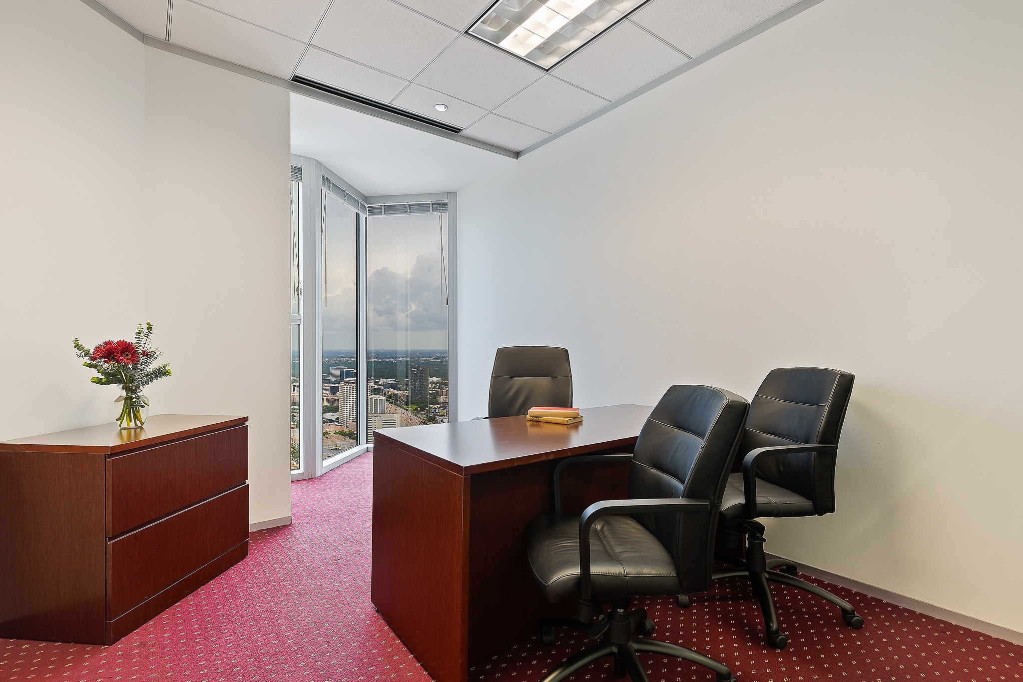 Williams Tower photo 7
