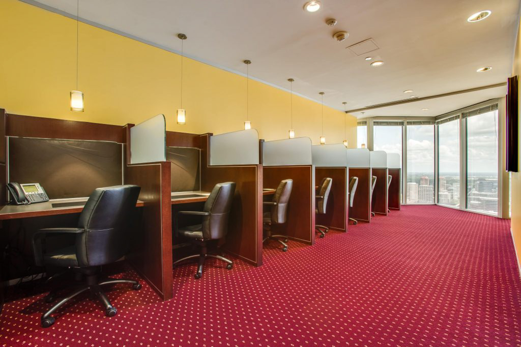 Williams Tower photo 5