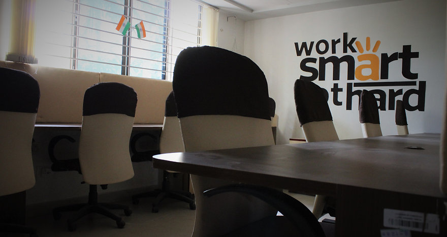 Common Desk photo 3