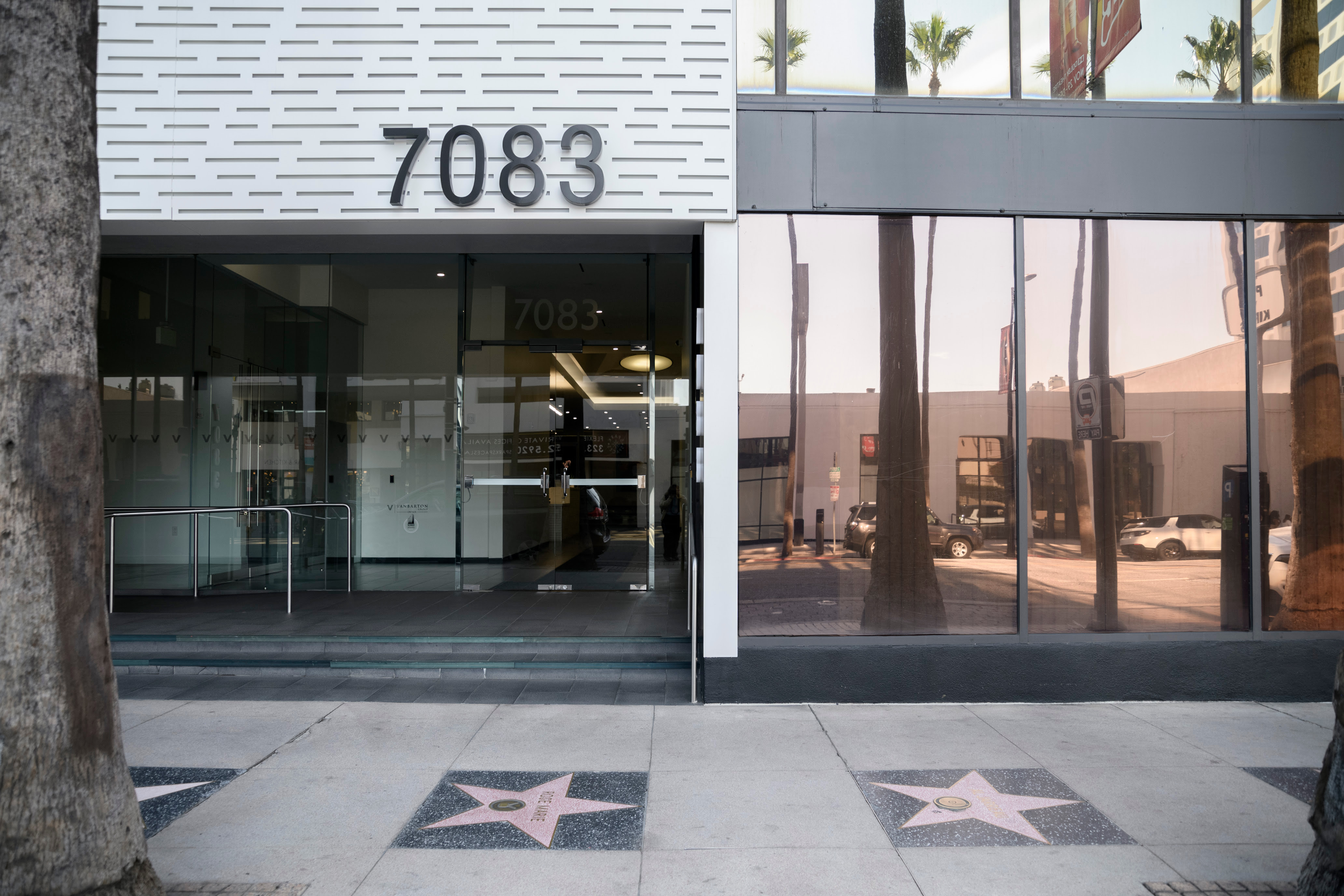 Los Angeles - 7083 Hollywood (Hollywood) photo 5