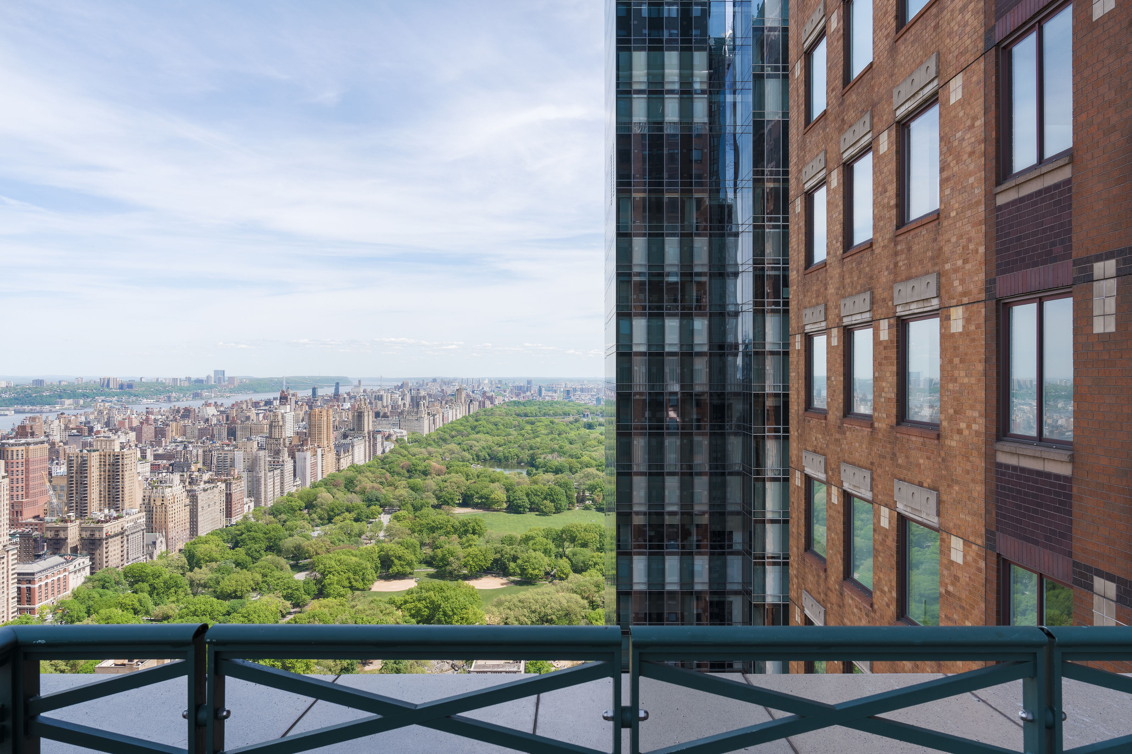 Manhattan - Carnegie Hall Tower photo 4