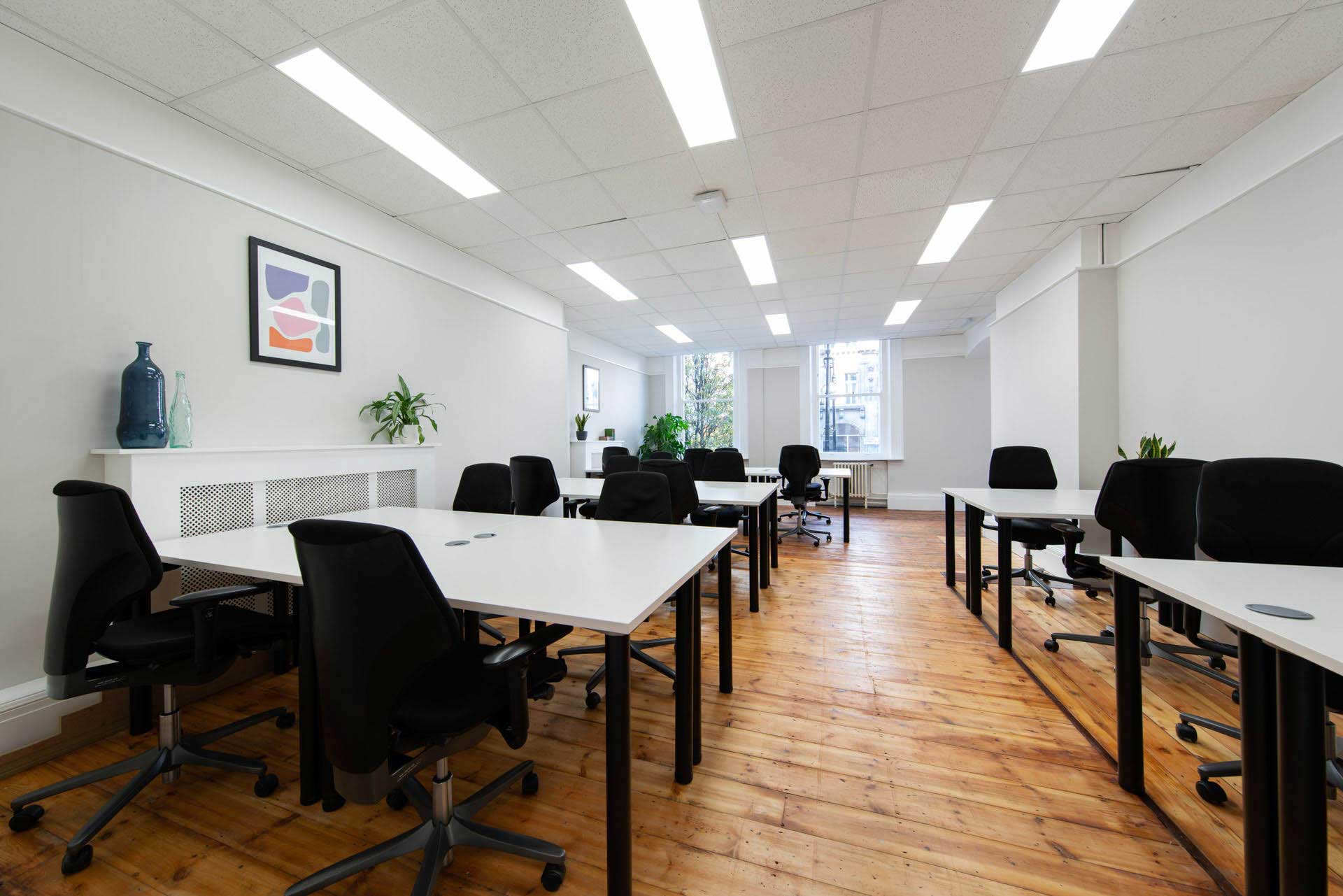 30 Binney Street photo 3