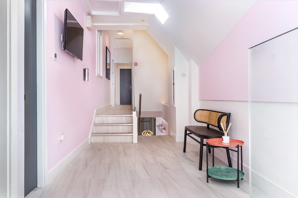 77 Lower Camden Street photo 2