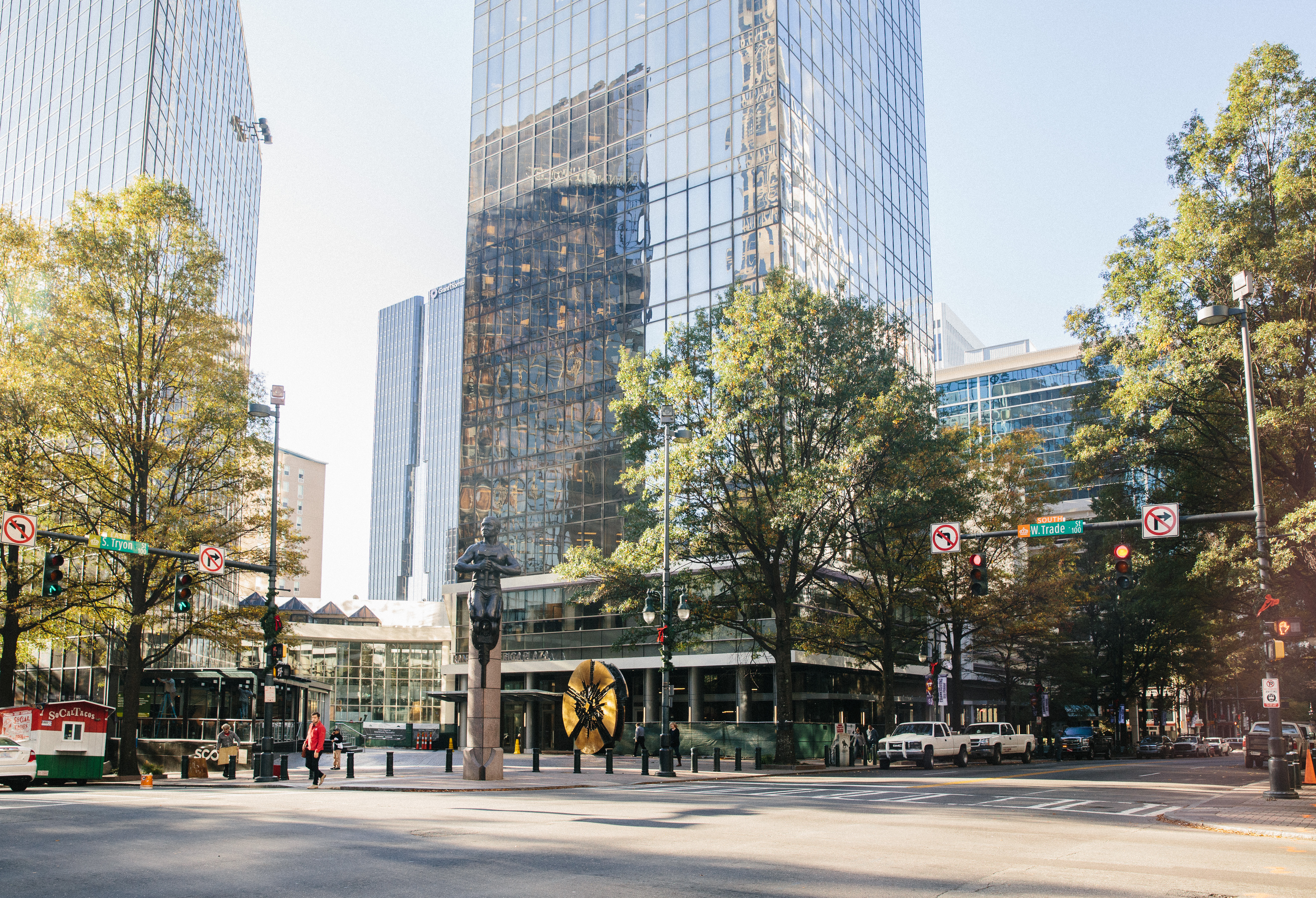Charlotte - Uptown photo 7