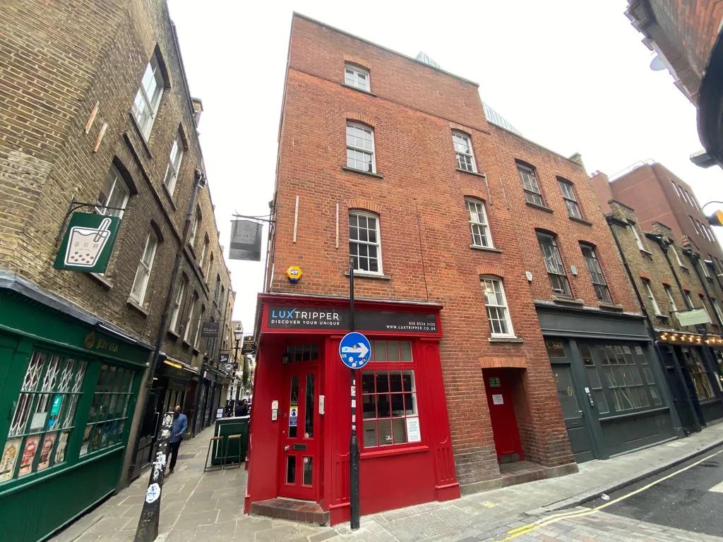 Gun House, 1 Artillery Passage photo 1