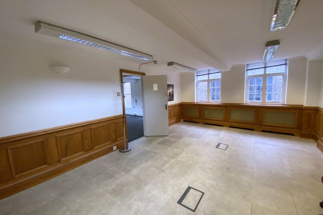 Gun House, 1 Artillery Passage photo 2