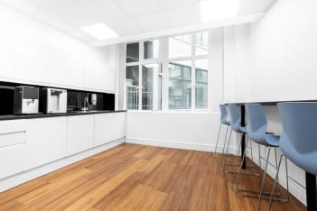 Golden Cross House photo 6