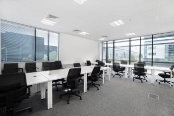Lanarkshire Eurocentral photo 4