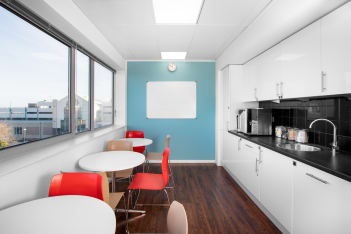 Station Way - Pinnacle photo 2