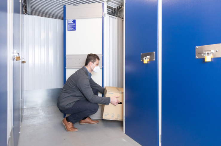 Access Self Storage Cheam photo 4