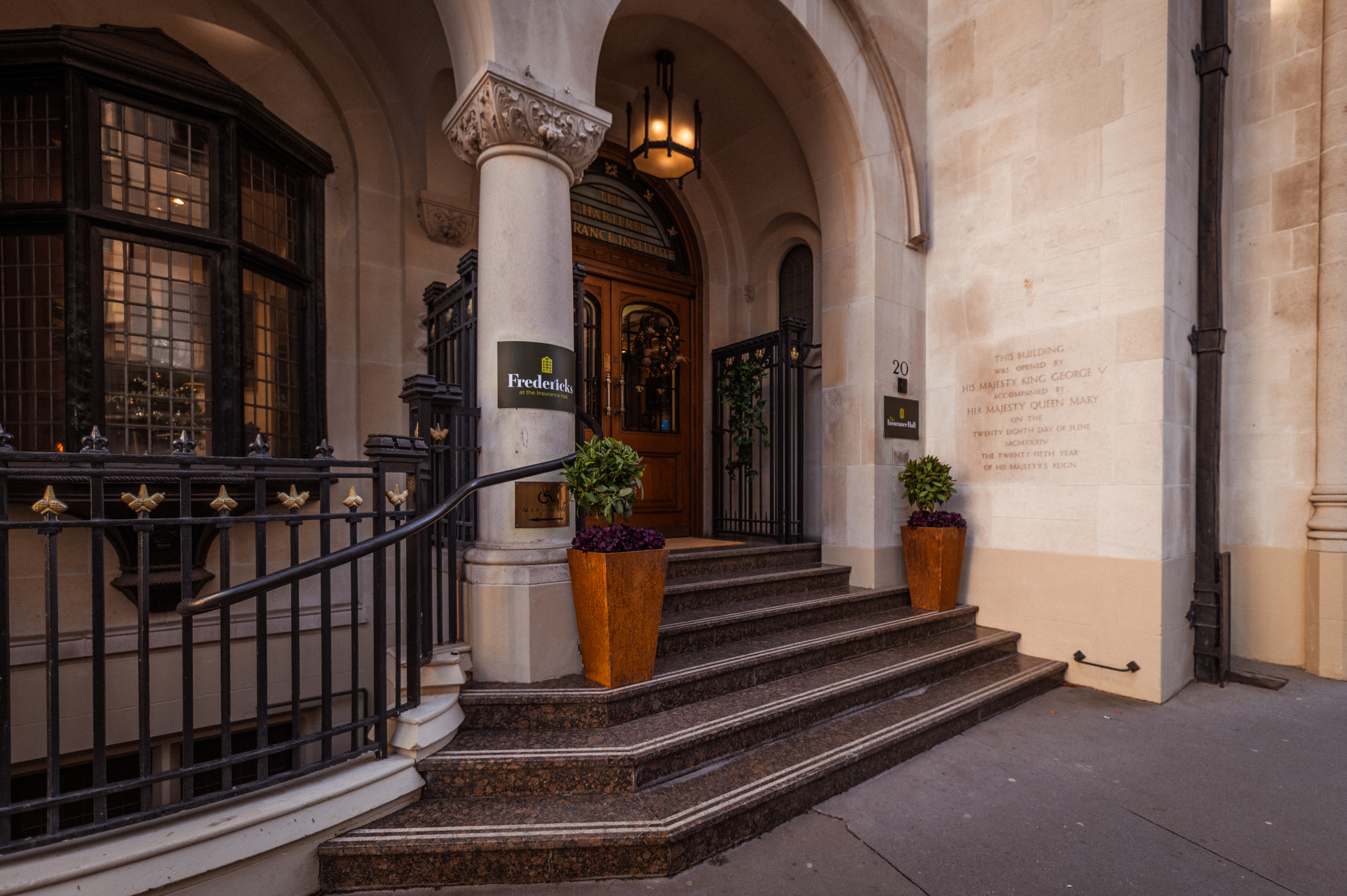 Fredericks at the Insurance Hall photo 1