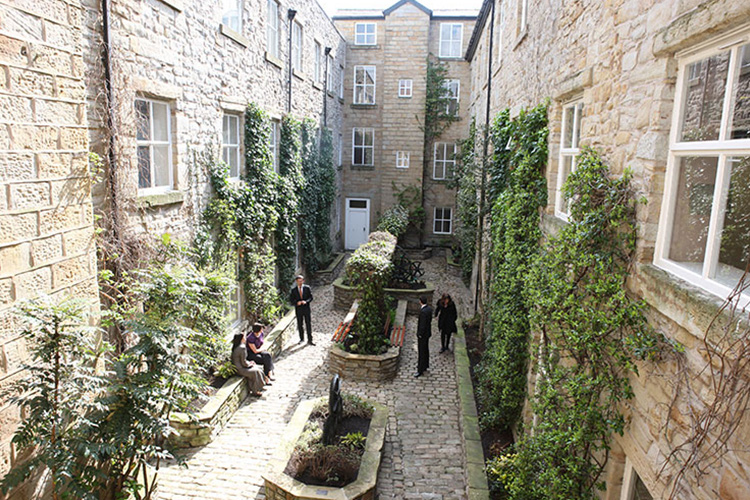 Lodge House photo 5