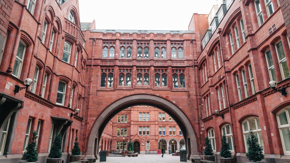 3 Waterhouse Square photo 1