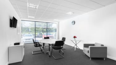 Manchester Business Park photo 6