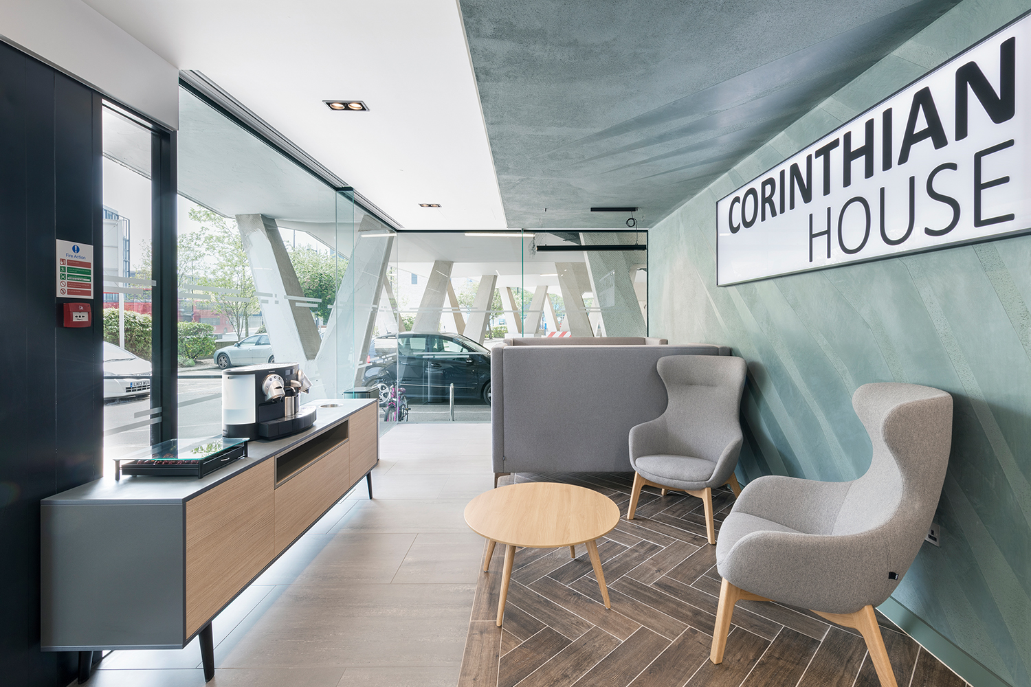 Corinthian House photo 4