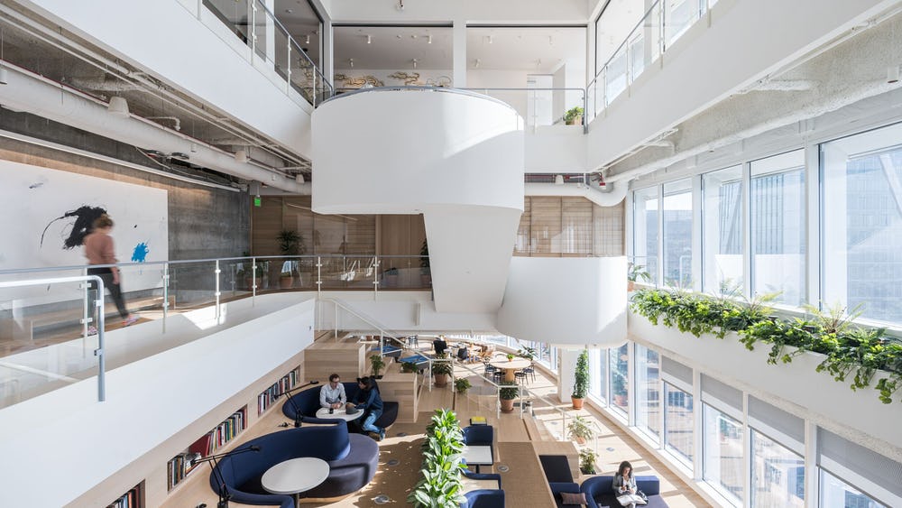 Salesforce Tower photo 1
