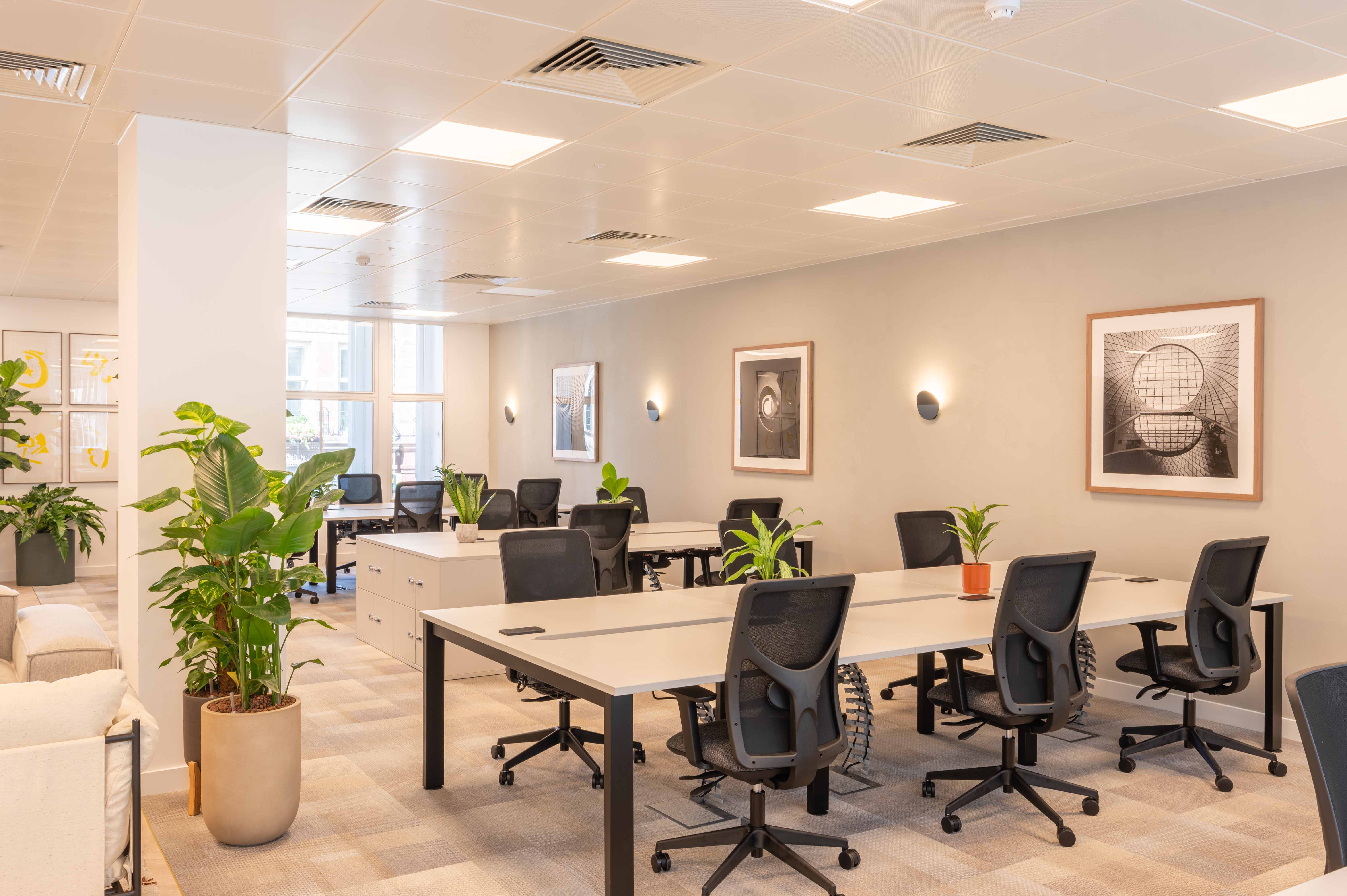 166 Piccadilly photo 3