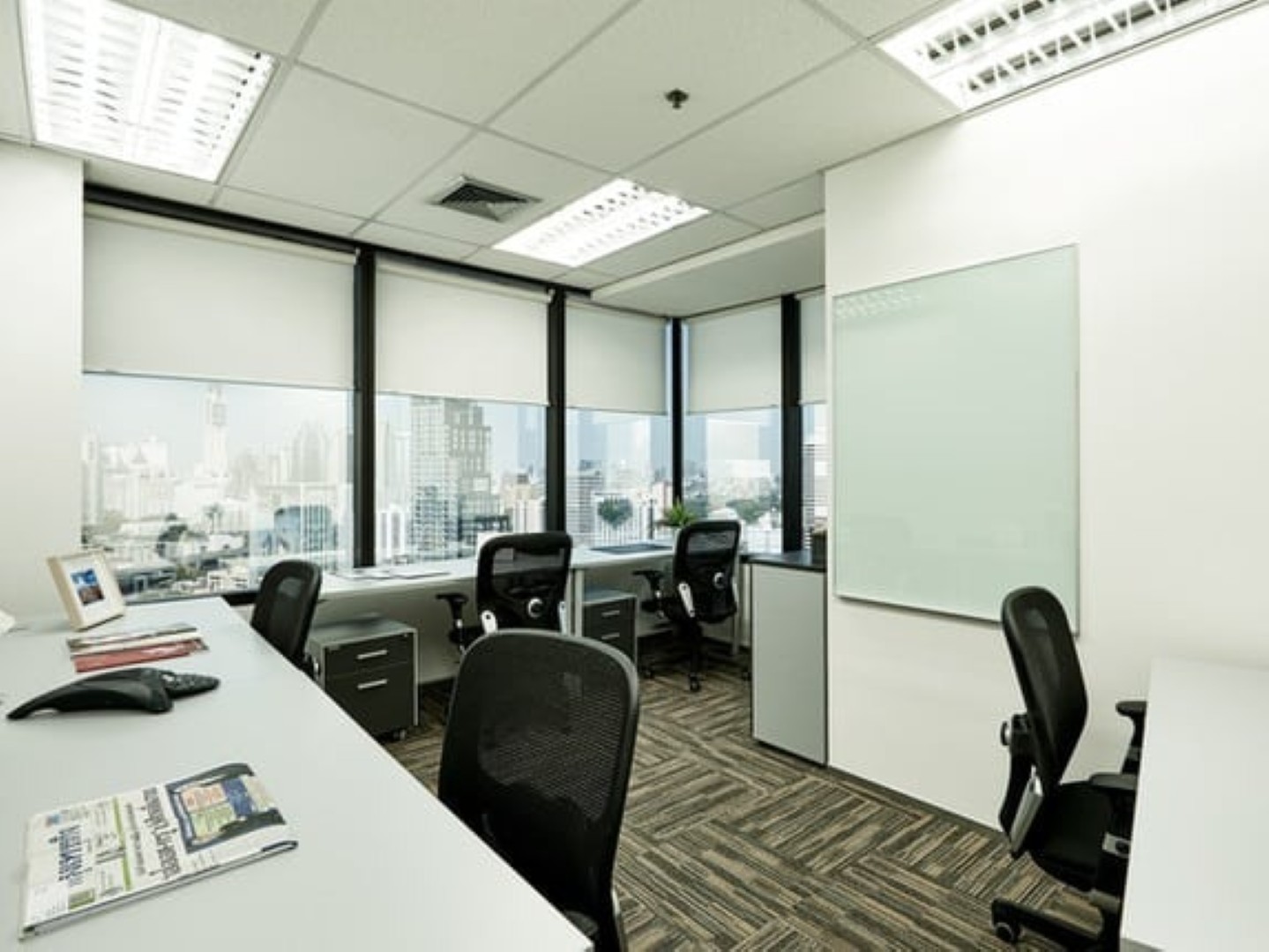 Sathorn Thani Building photo 2