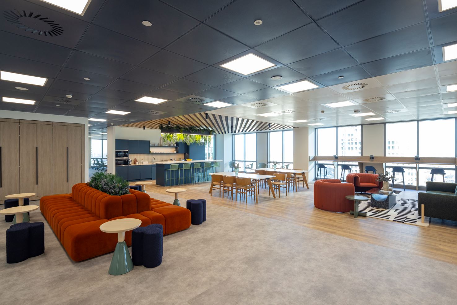 MadeFor: 40 Bank Street photo 2