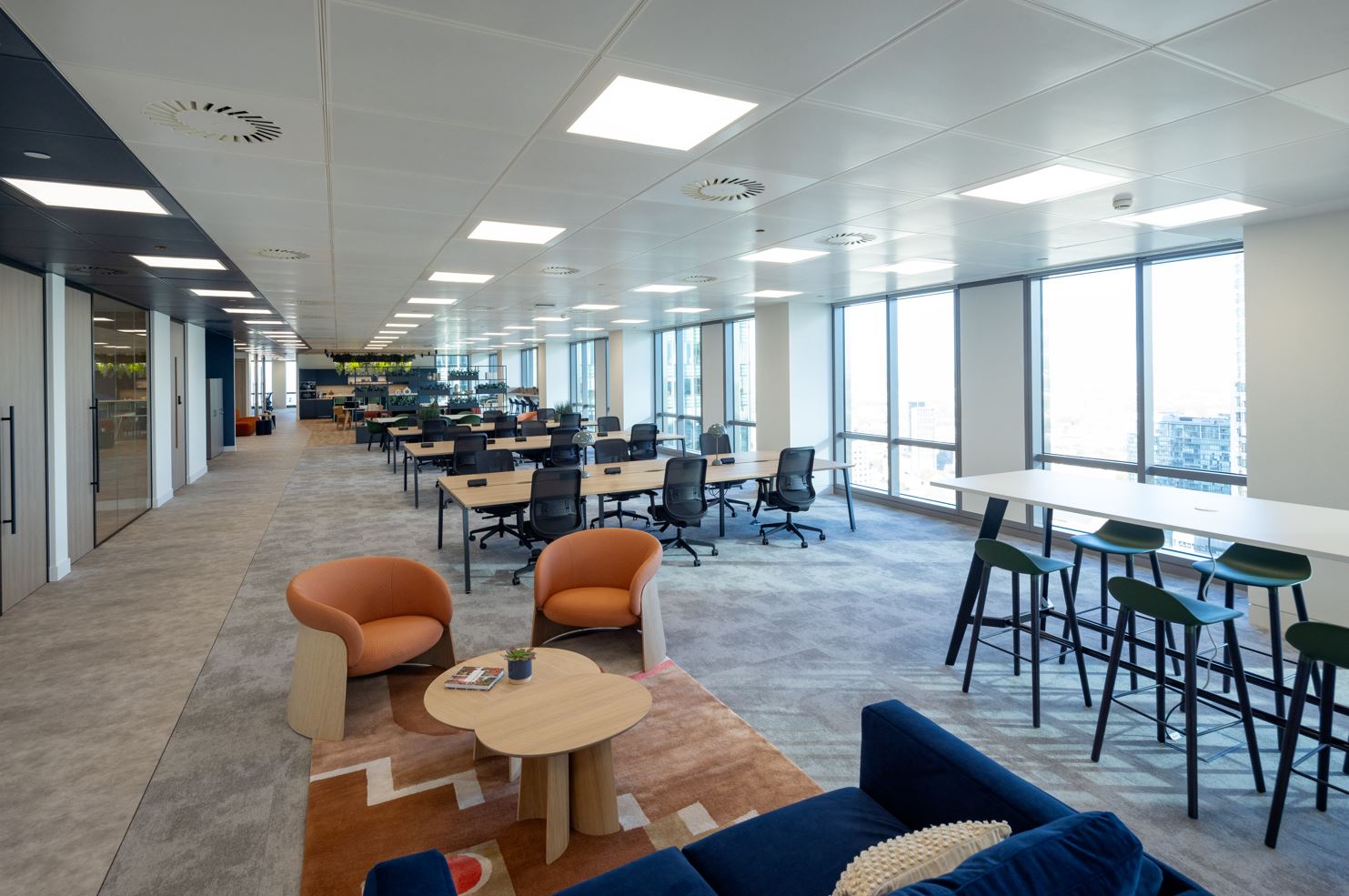 MadeFor: 40 Bank Street photo 3