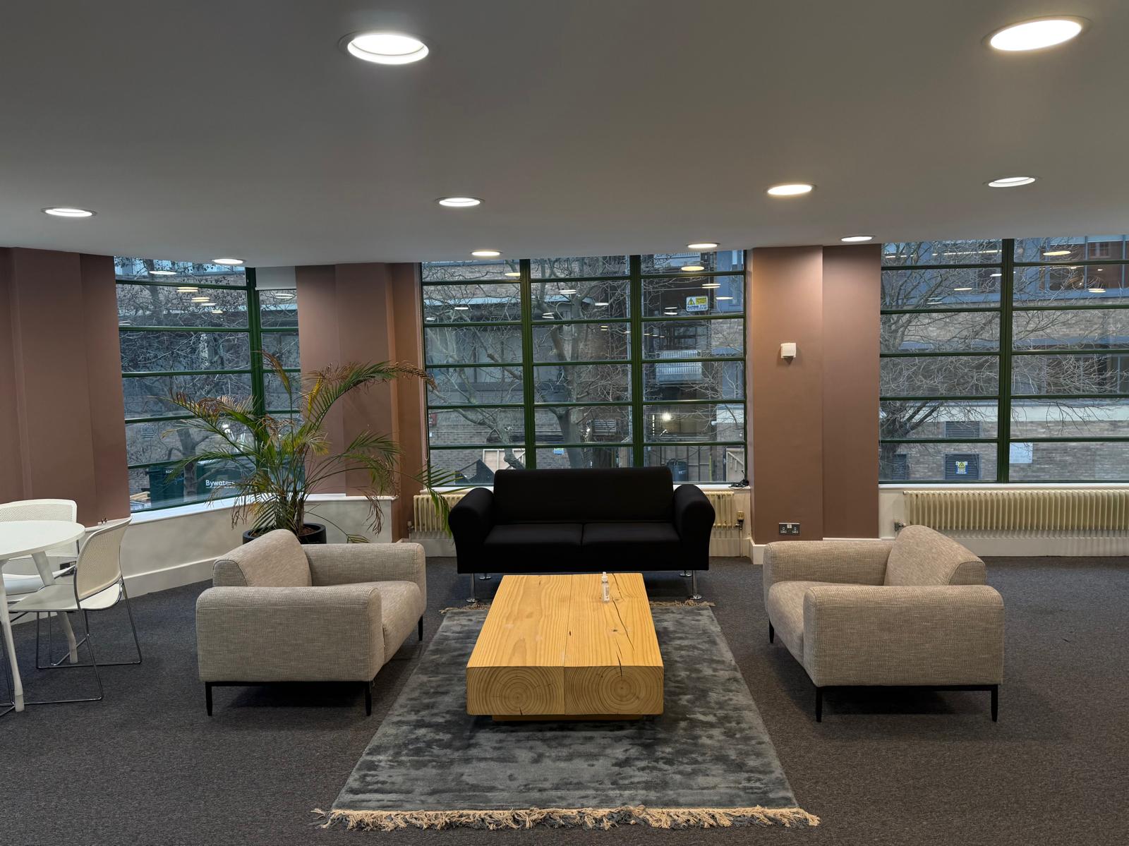 7 Herbrand Street photo 4