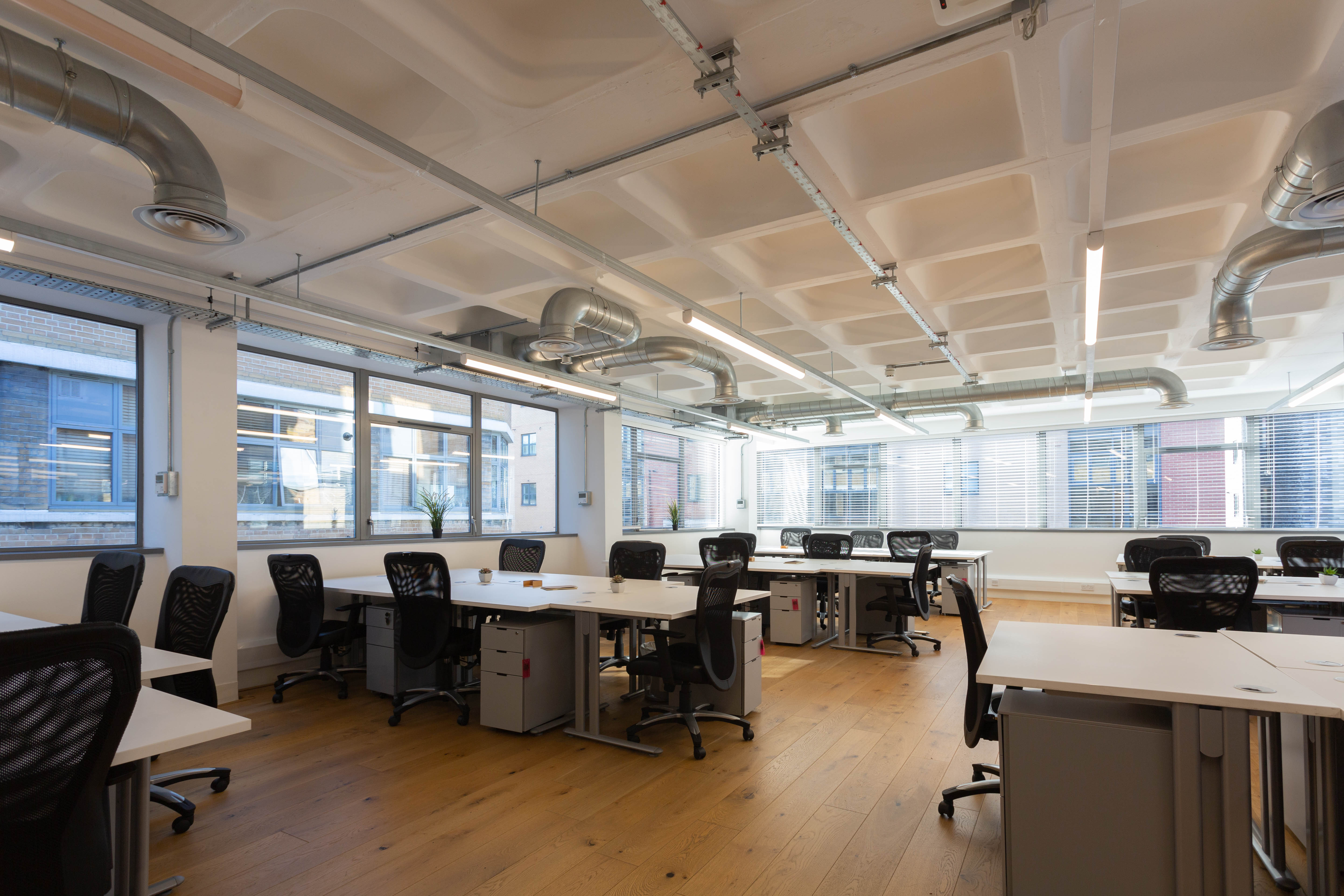 114-116 Curtain Road photo 12