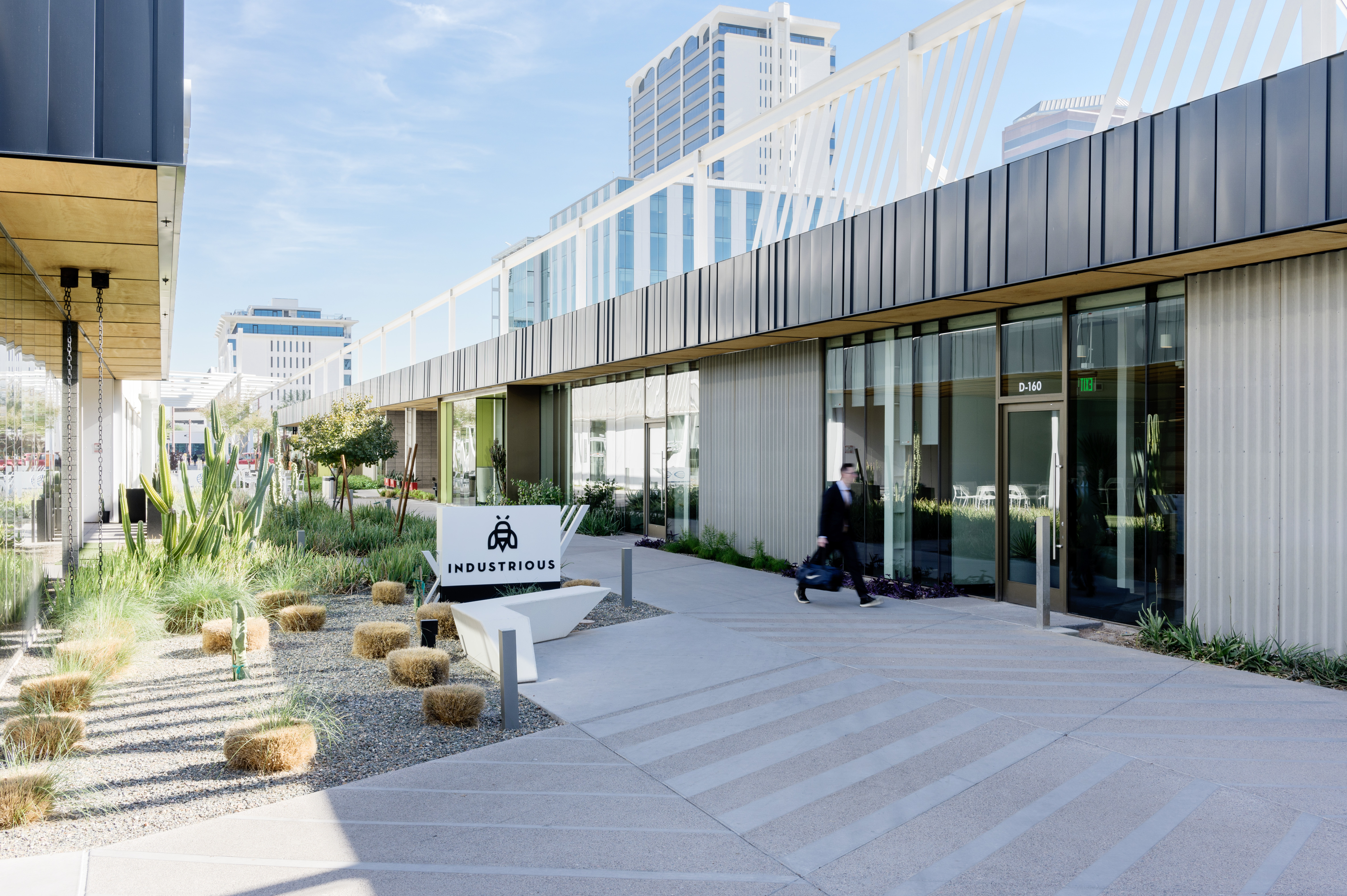 Phoenix - Midtown photo 7