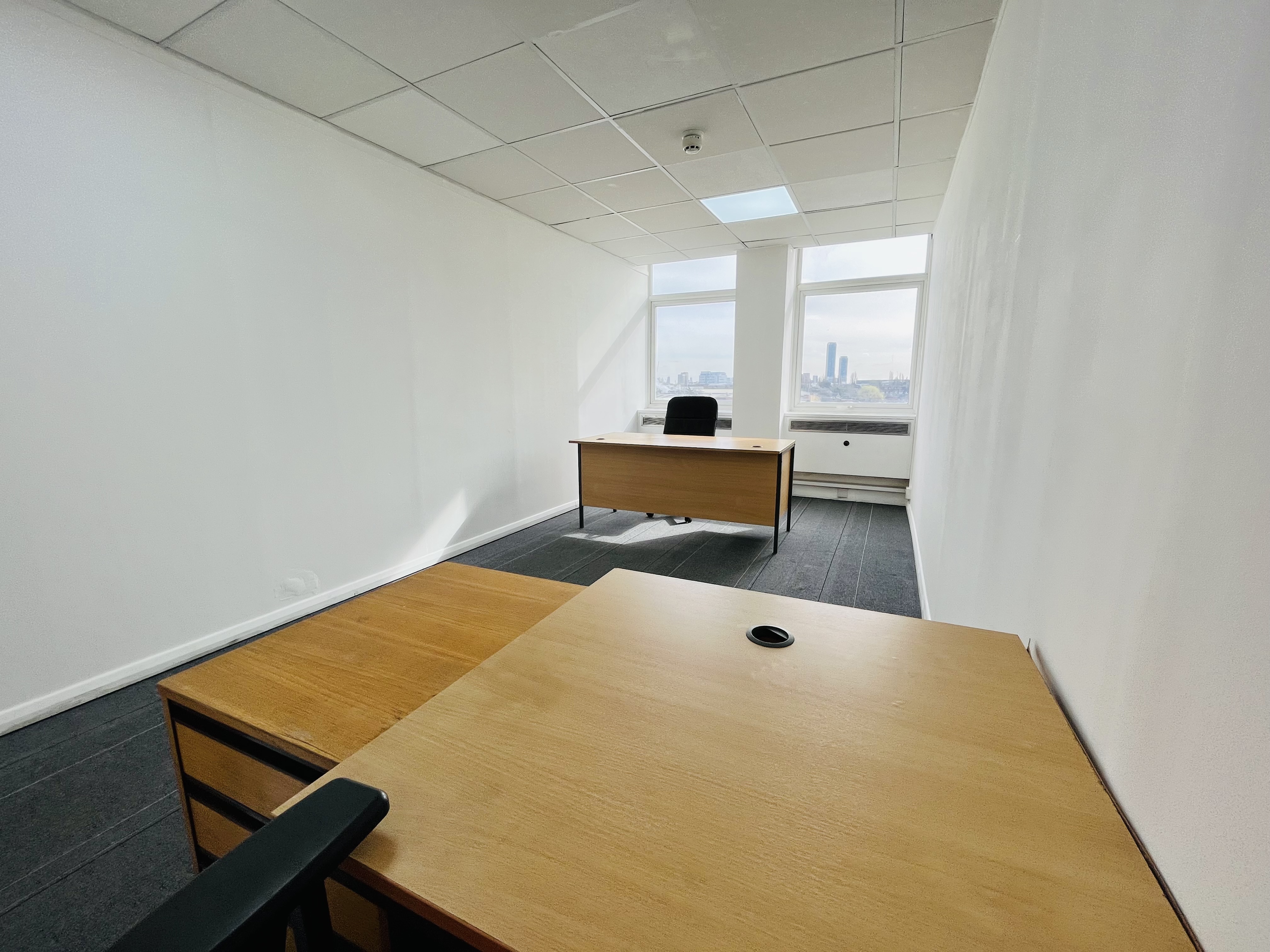 Crown House photo 8