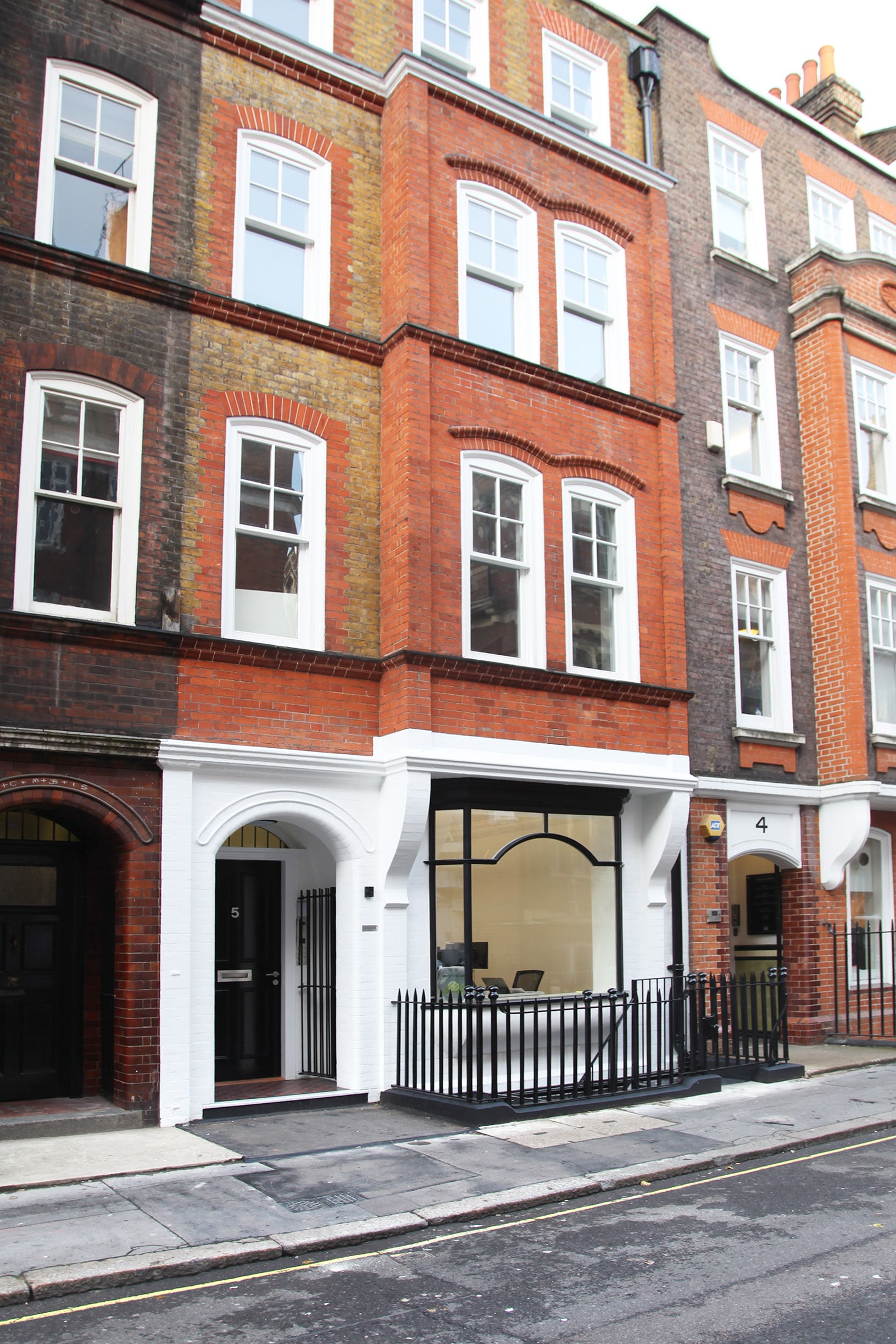 5 Margaret Street photo 1