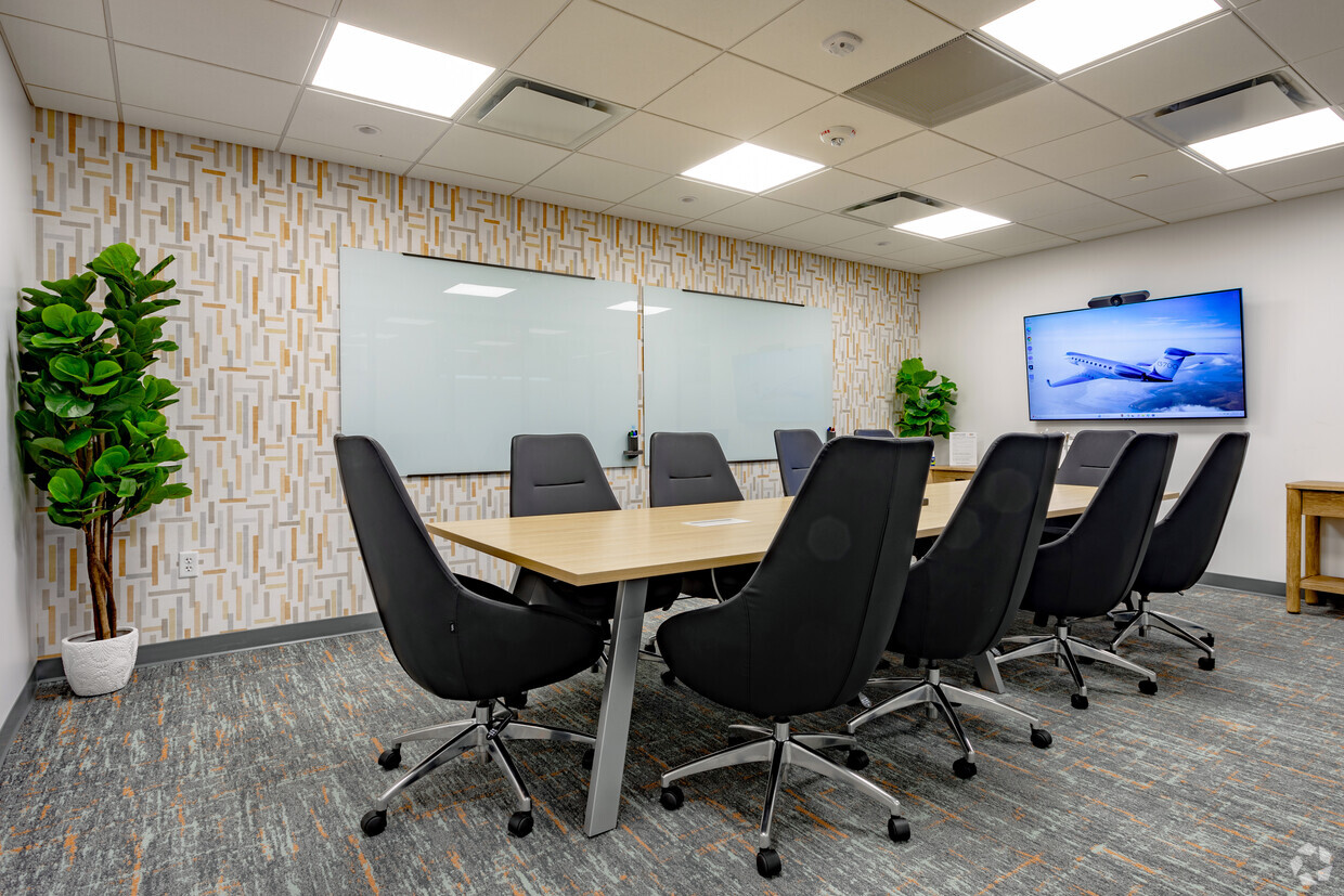 Office Evolution - West Palm Beach photo 5