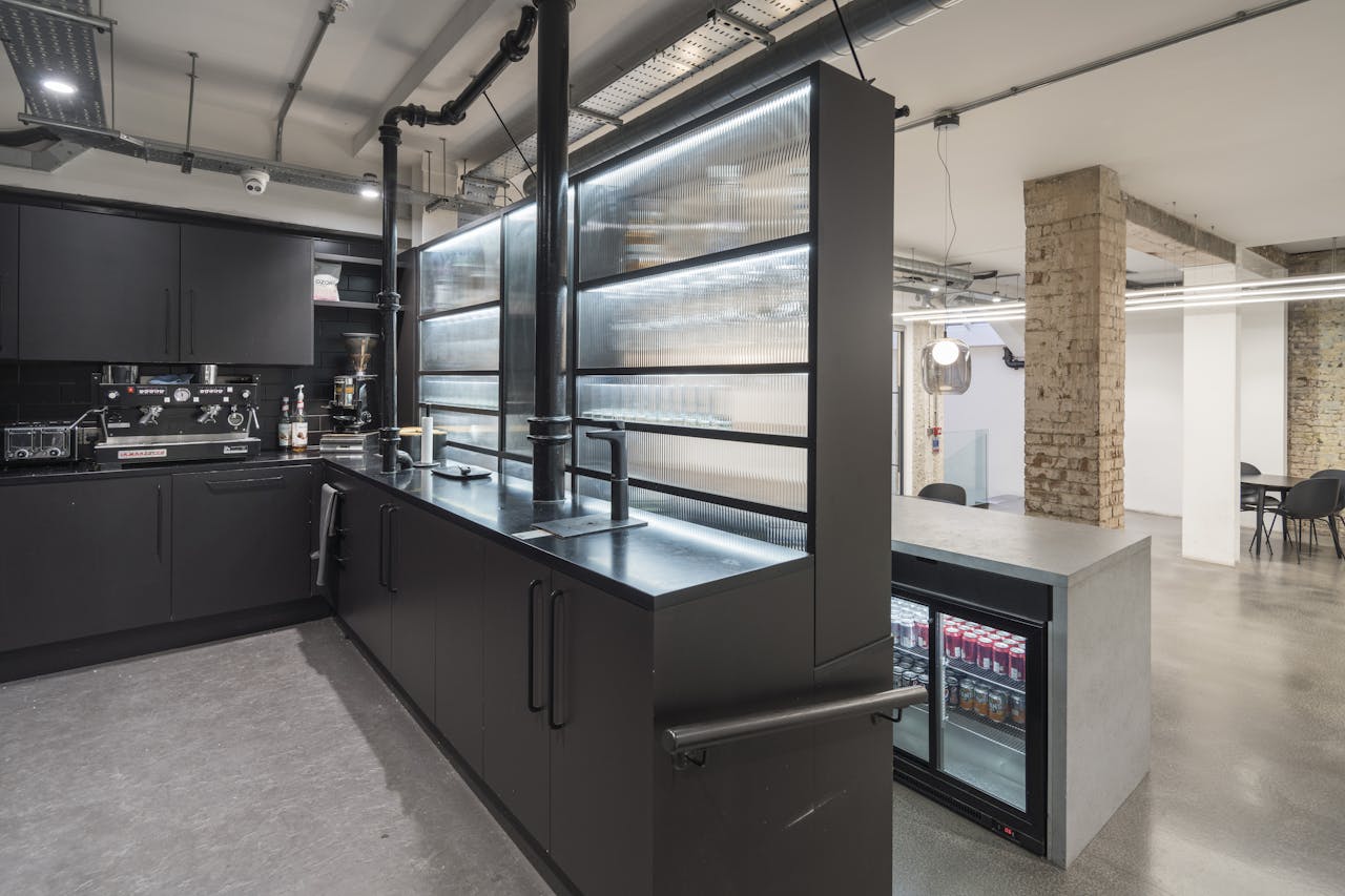 109-111 Farringdon Road photo 4