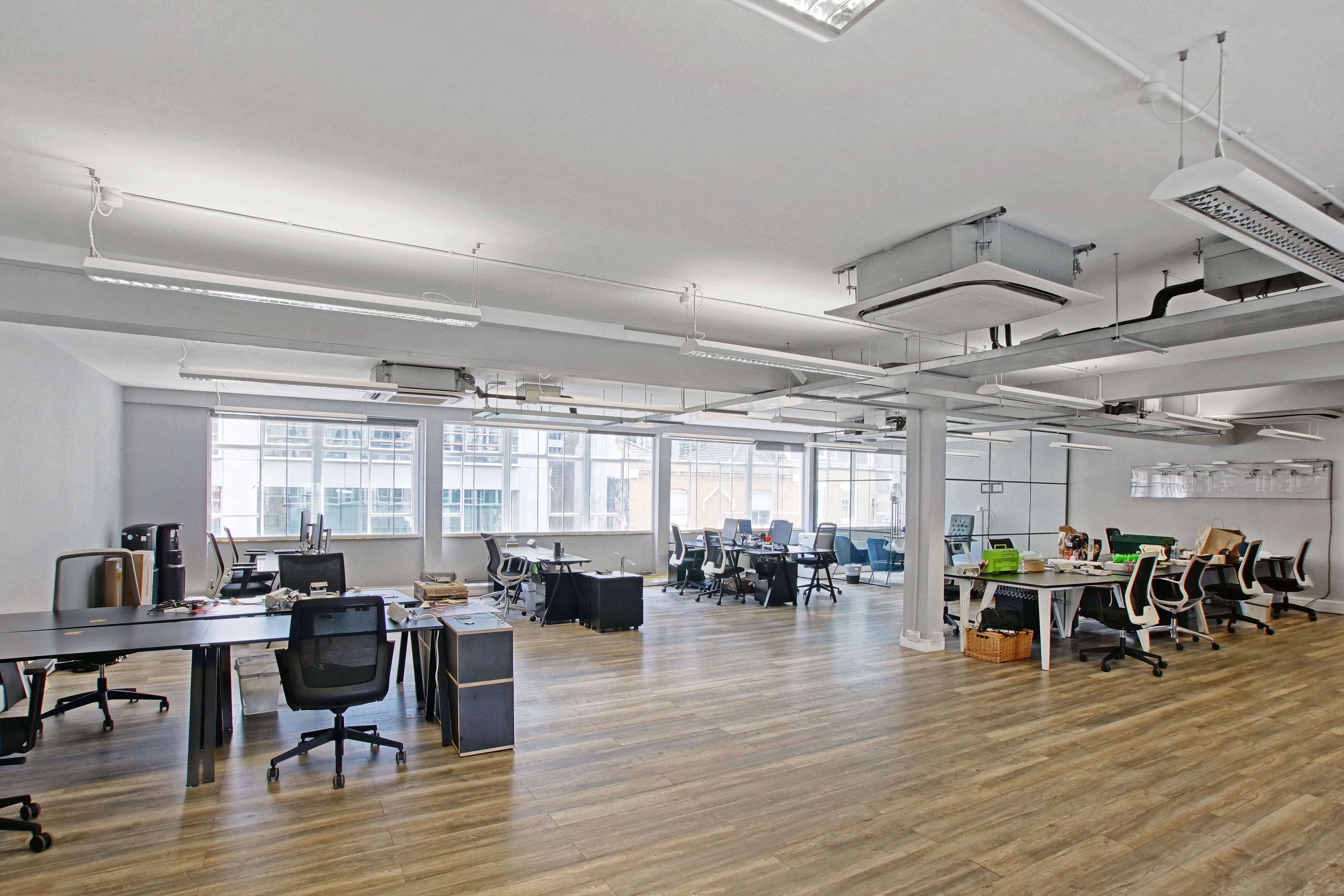 23 Curtain Road photo 8