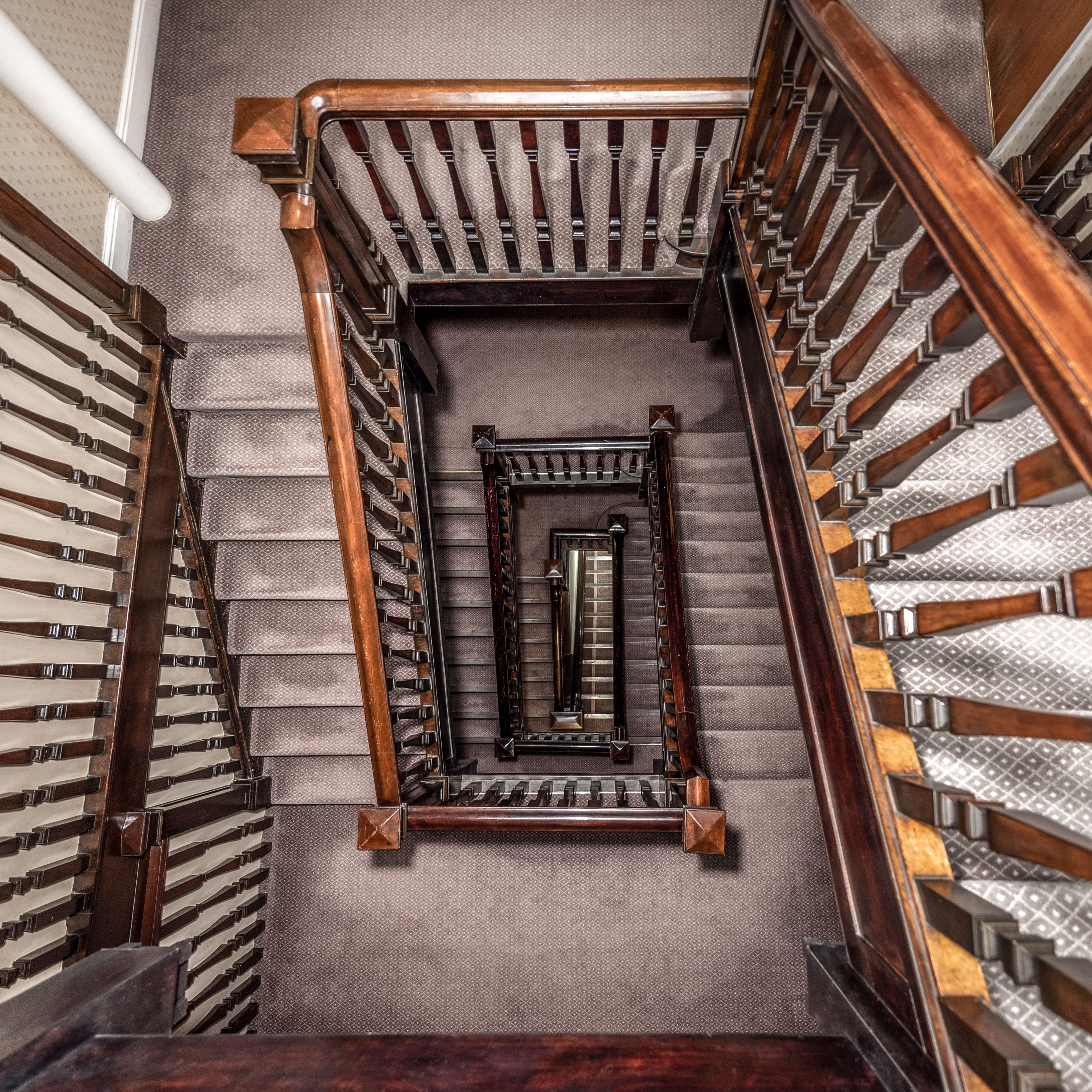 Vicarage House photo 3