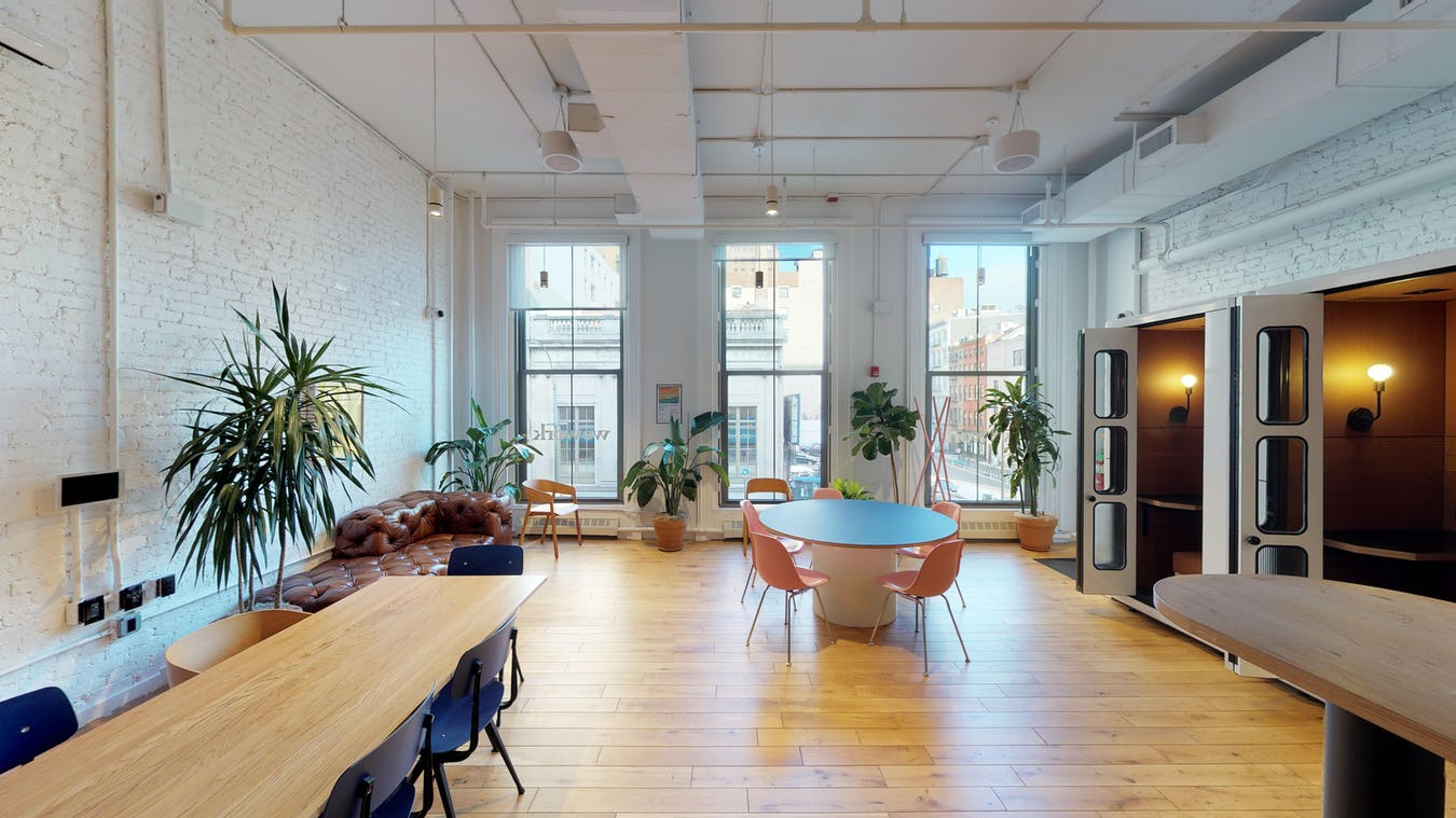 408 Broadway photo 2