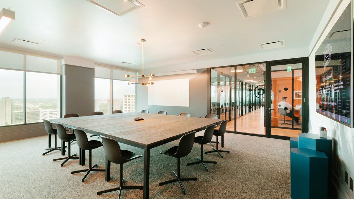 Galleria Office Tower I photo 5