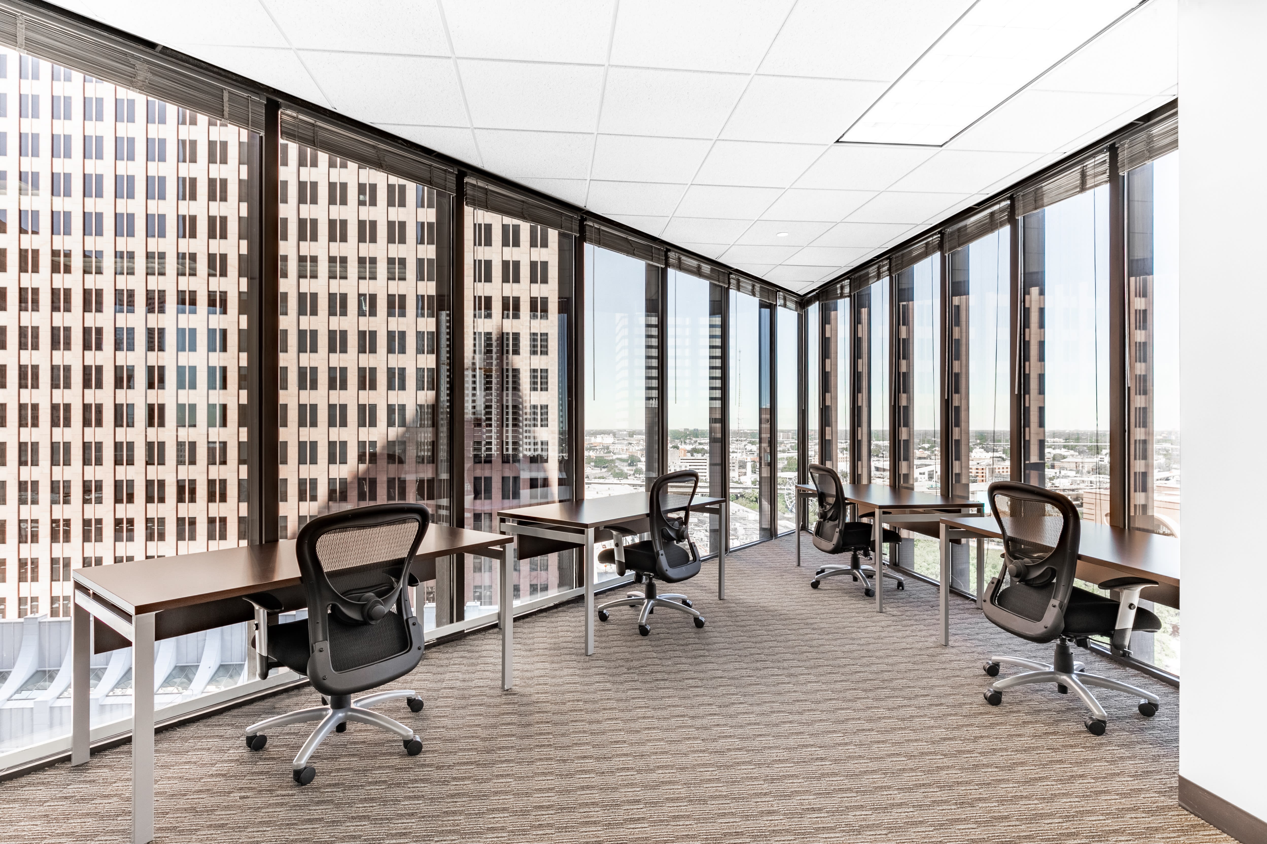 Pennzoil Place photo 2